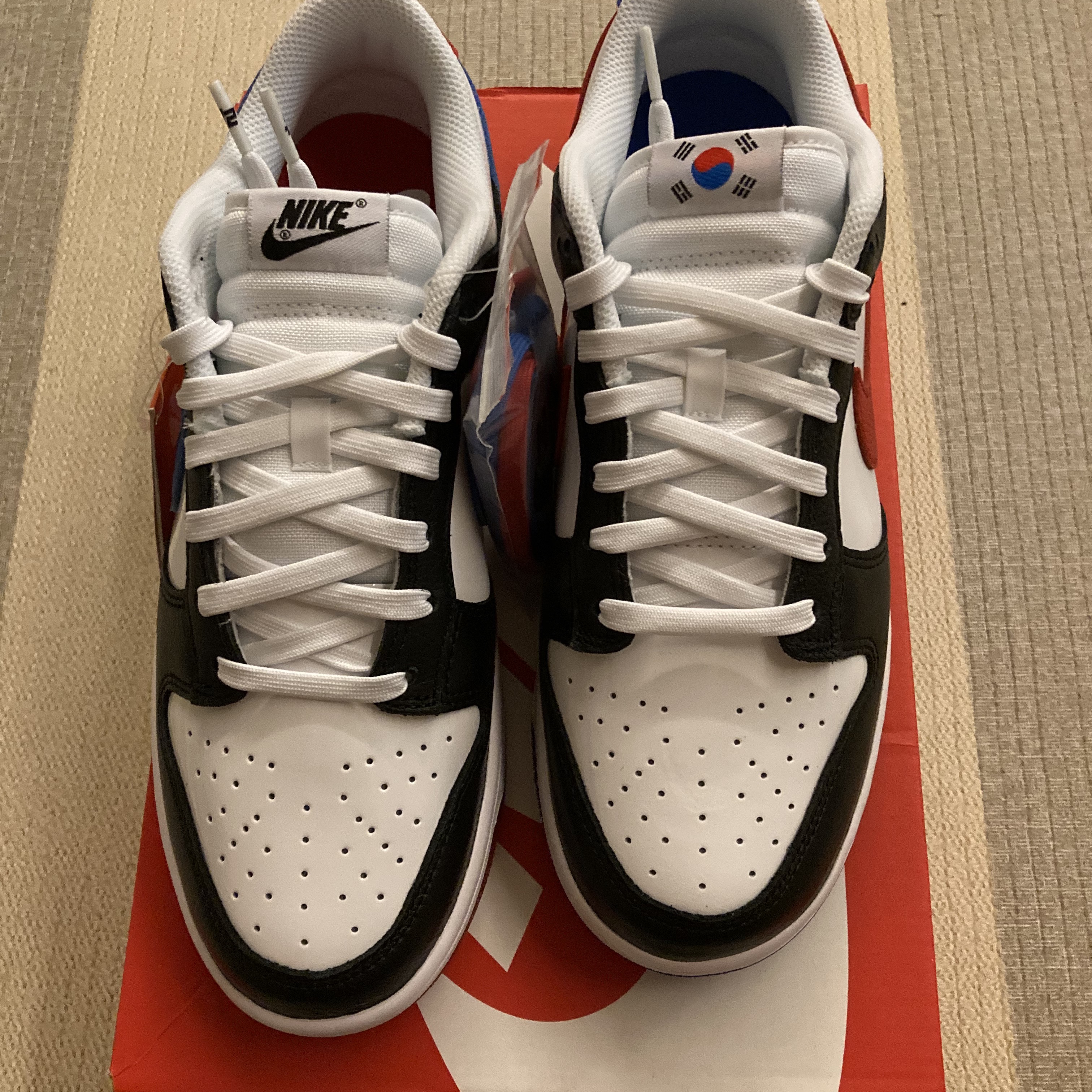 Nike Dunk Low SE Seoul 착용 스타일 - 1
