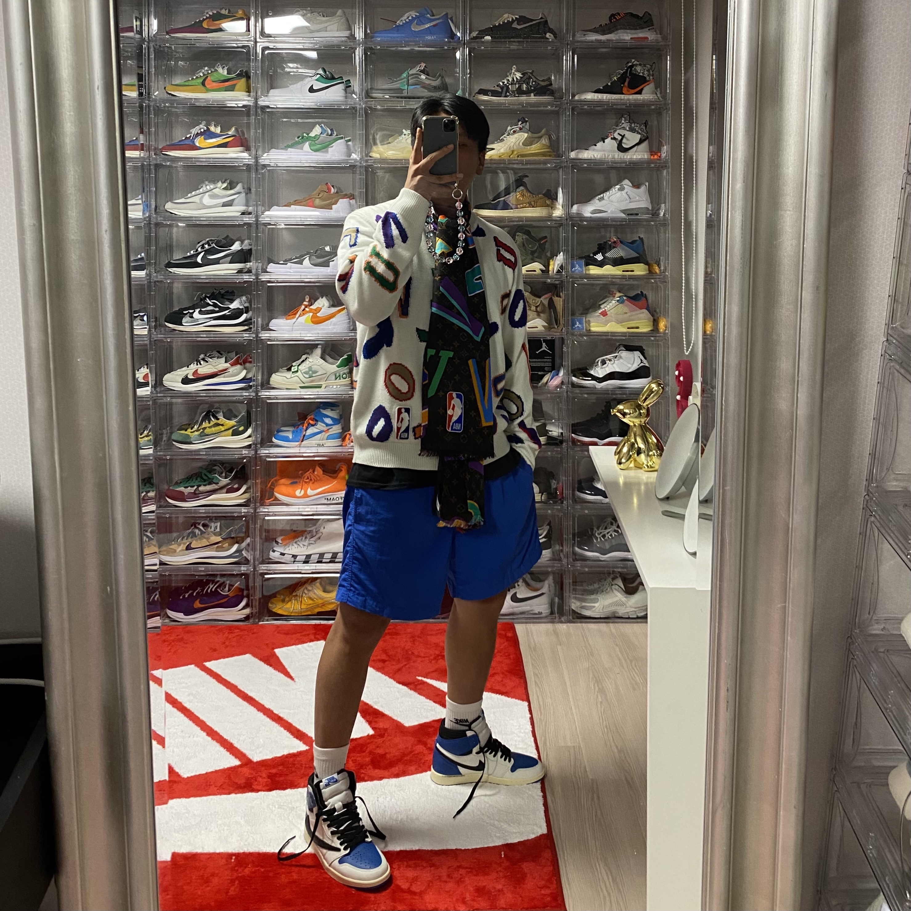 Jordan 1 x Travis Scott x Fragment Retro High OG SP Military Blue 착용 스타일