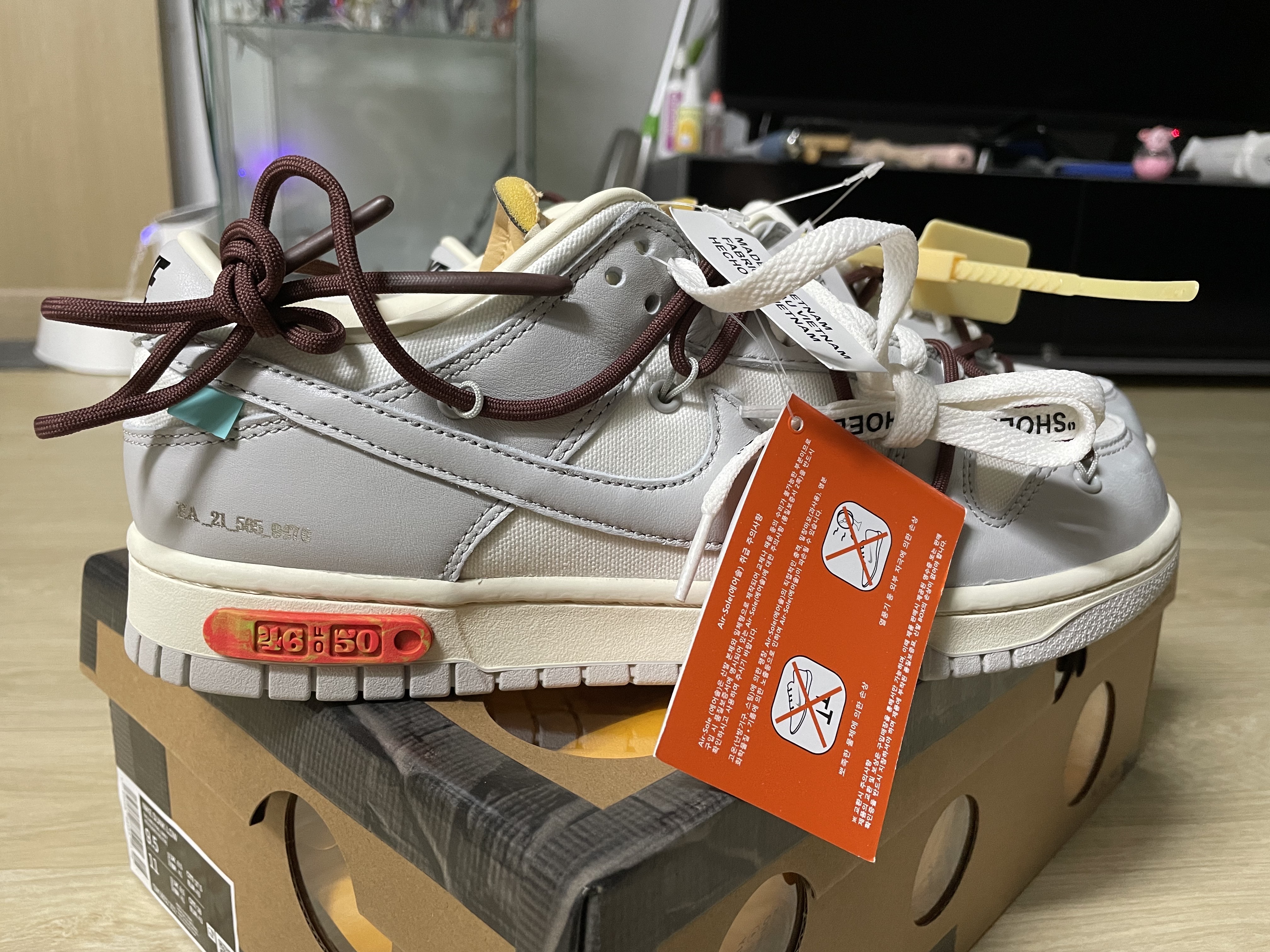 Nike x Off-White Dunk Low The 50 - Lot 46 착용 스타일 - 5