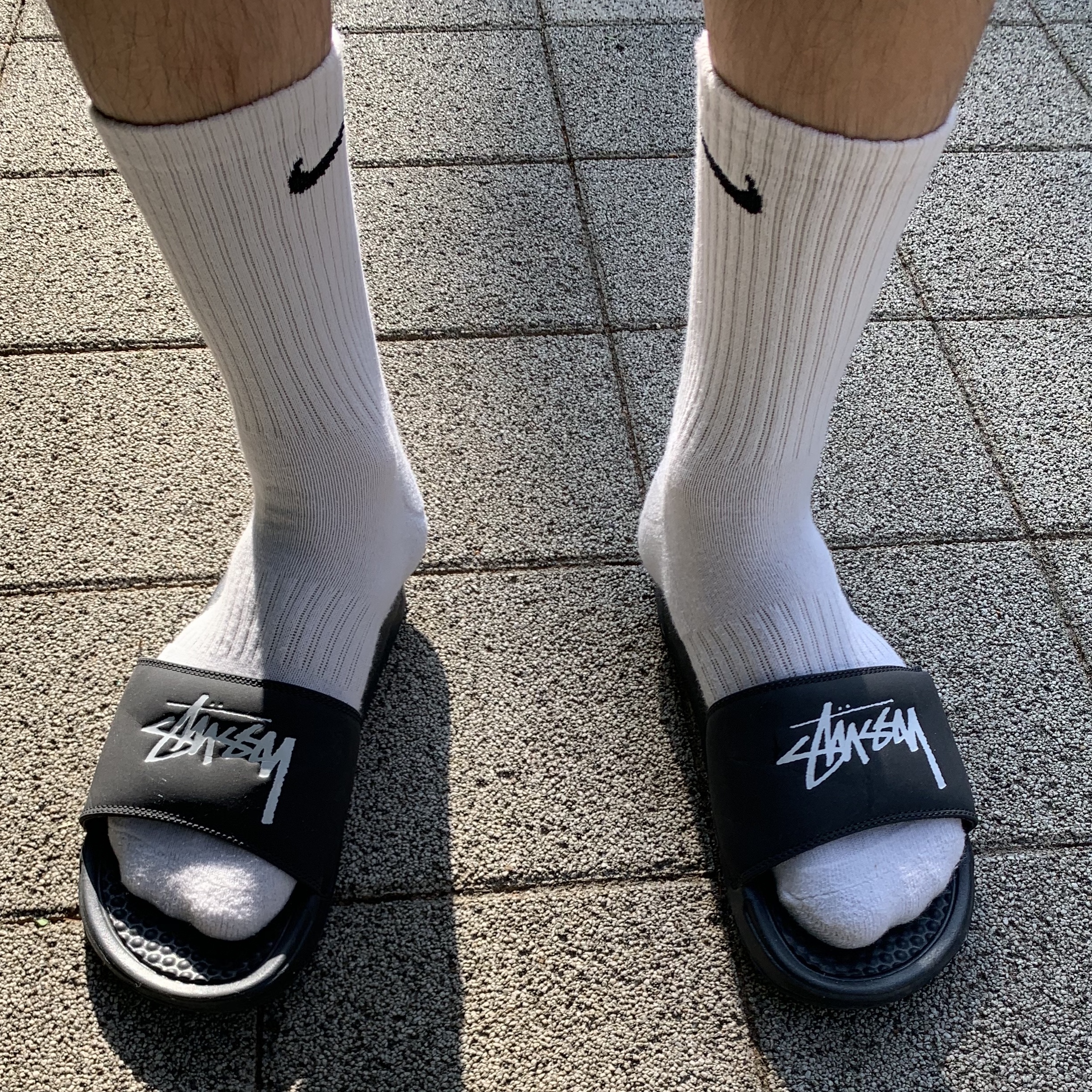 Nike x Stussy Benassi Slide Black 착용 스타일