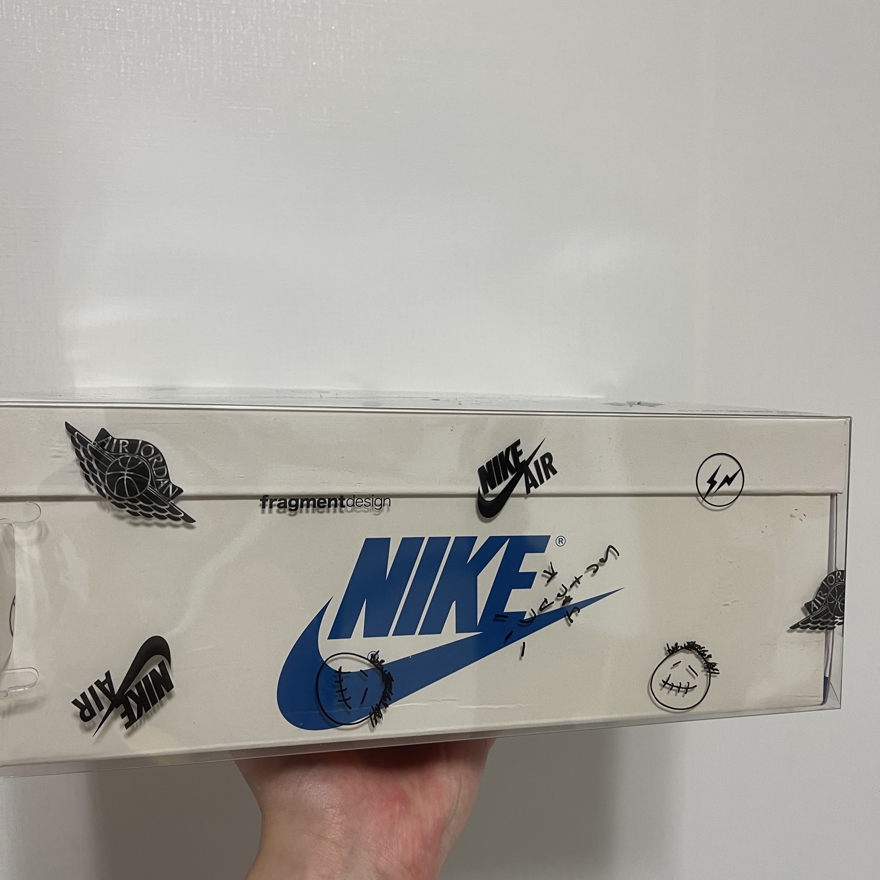 Jordan 1 x Travis Scott x Fragment Retro Low OG SP Military Blue 착용 스타일 - 1