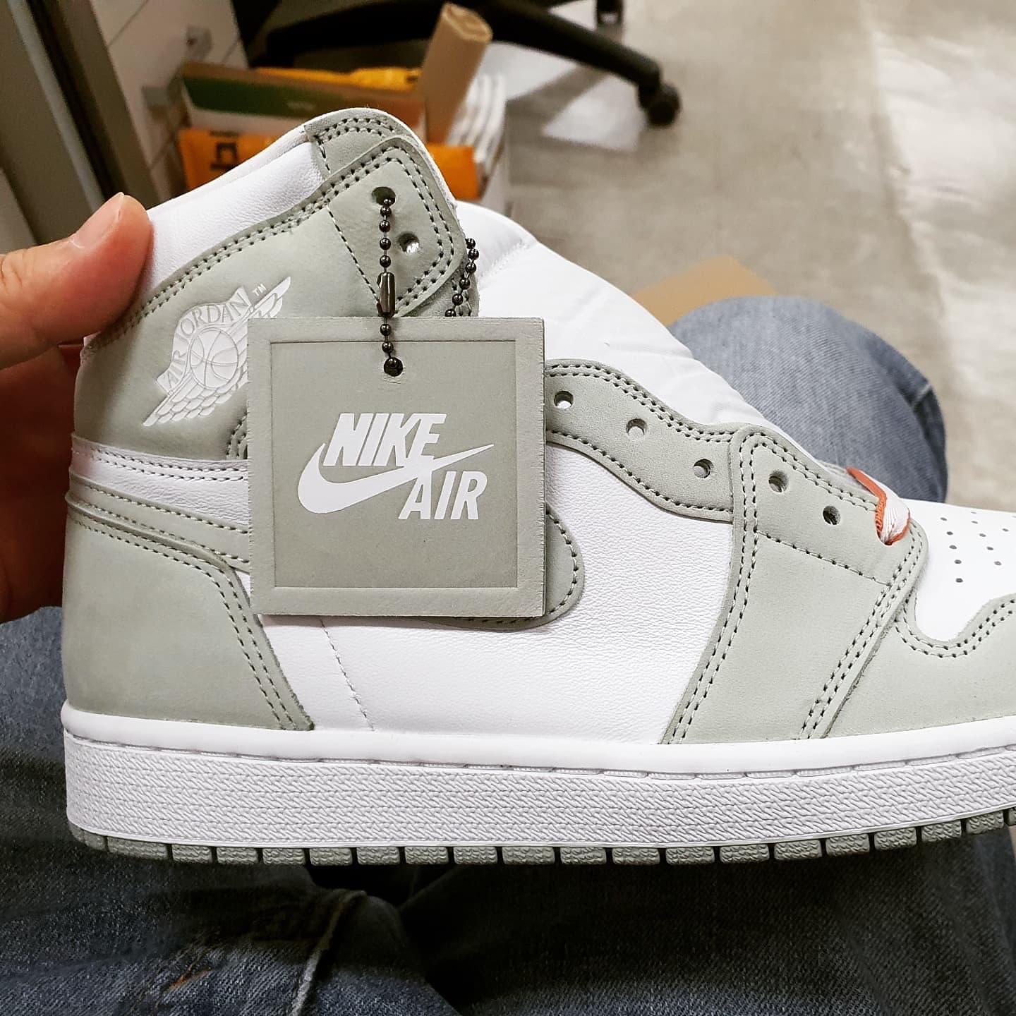 (W) Jordan 1 Retro High OG Seafoam 착용 스타일 - 1