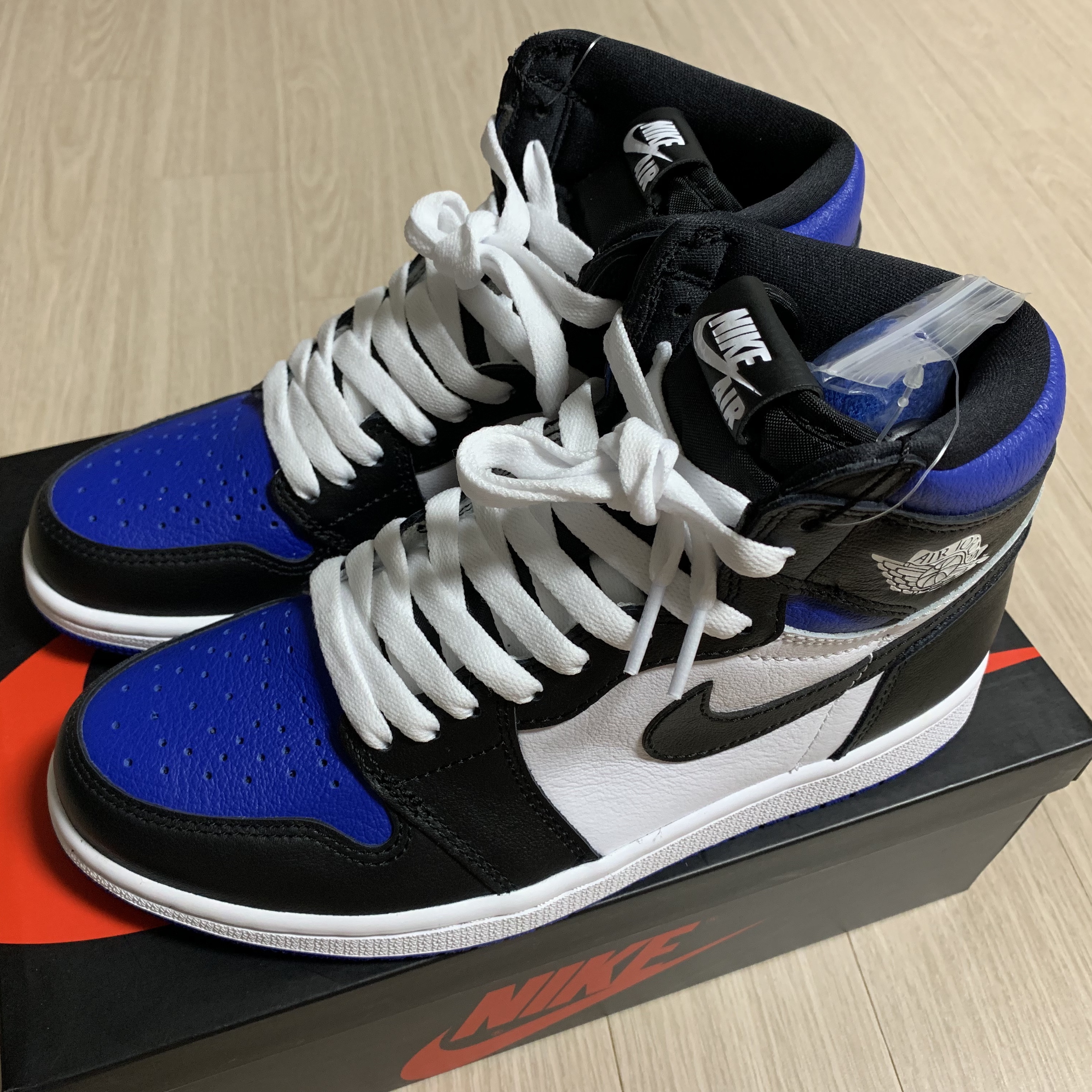 Jordan 1 Retro High OG Royal Toe 착용 스타일 - 4