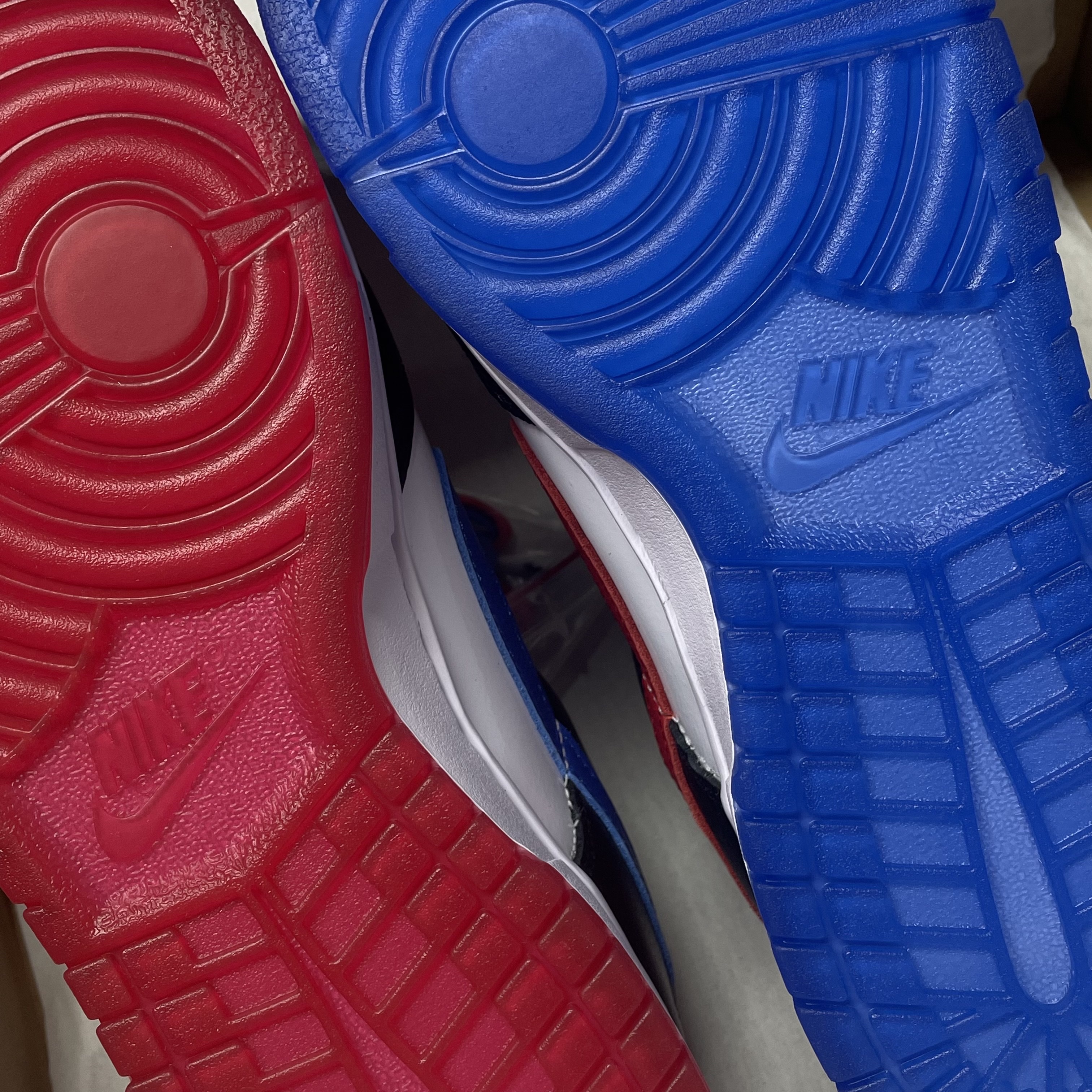Nike Dunk Low SE Seoul 착용 스타일 - 2