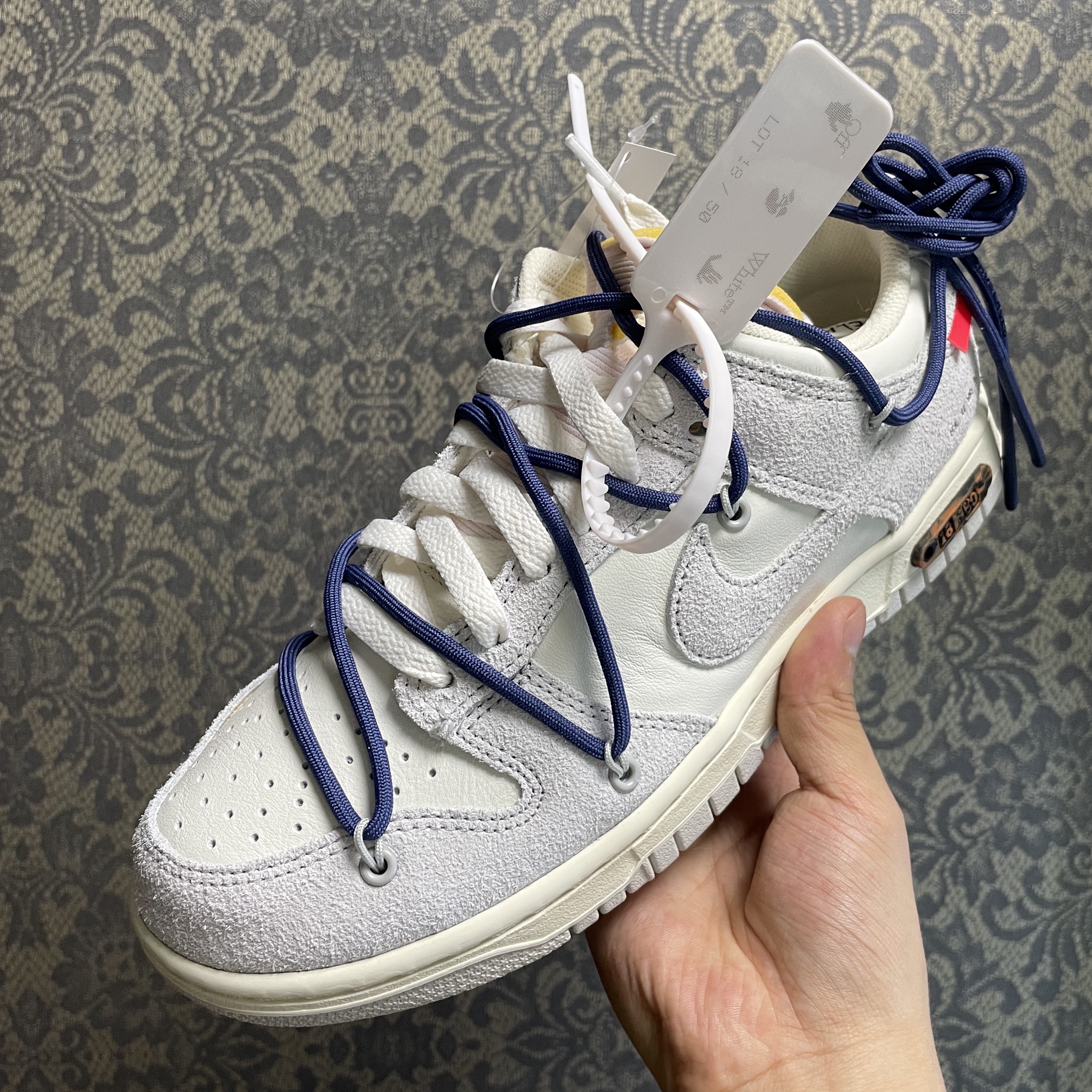 Nike x Off-White Dunk Low The 50 - Lot 18 착용 스타일