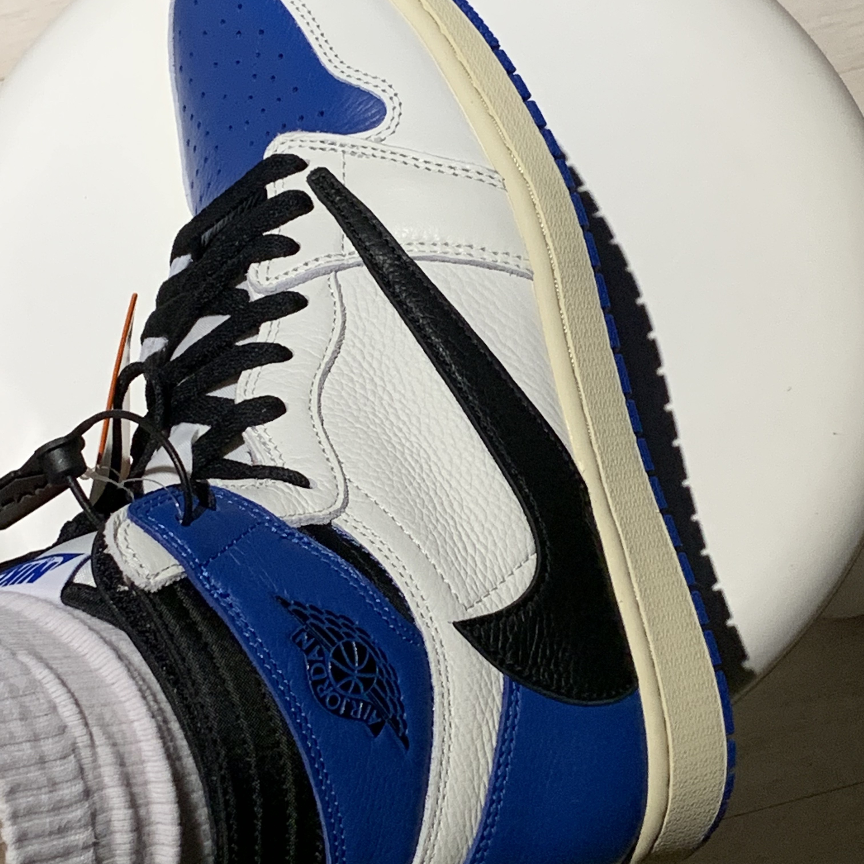 Jordan 1 x Travis Scott x Fragment Retro Low OG SP Military Blue, Jordan 1 x Travis Scott x Fragment Retro High OG SP Military Blue 착용 스타일 - 3