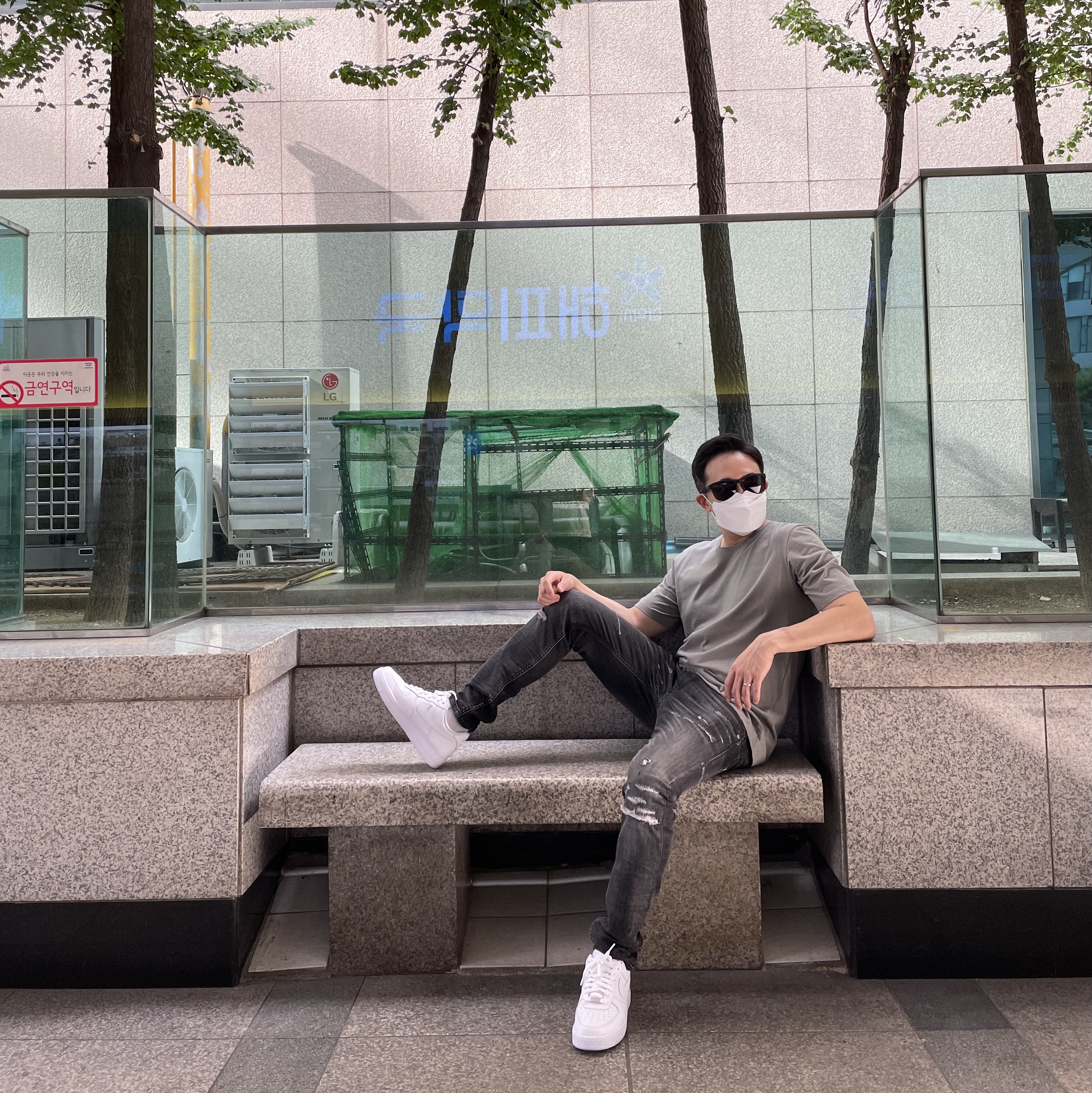 Nike Air Force 1 '07 Low White 착용 스타일 - 2