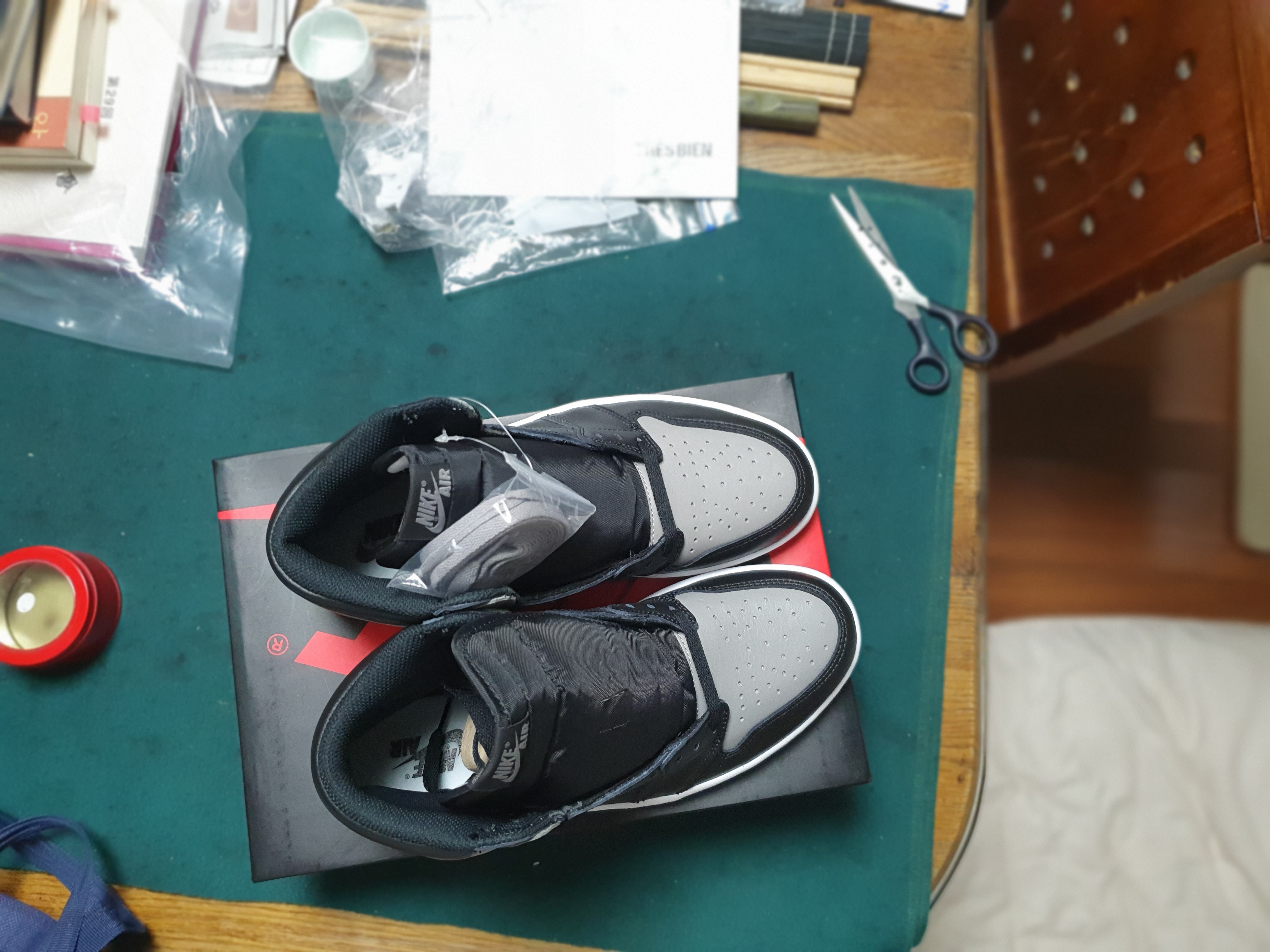 Jordan 1 Retro High OG Shadow 2018 착용 스타일 - 4