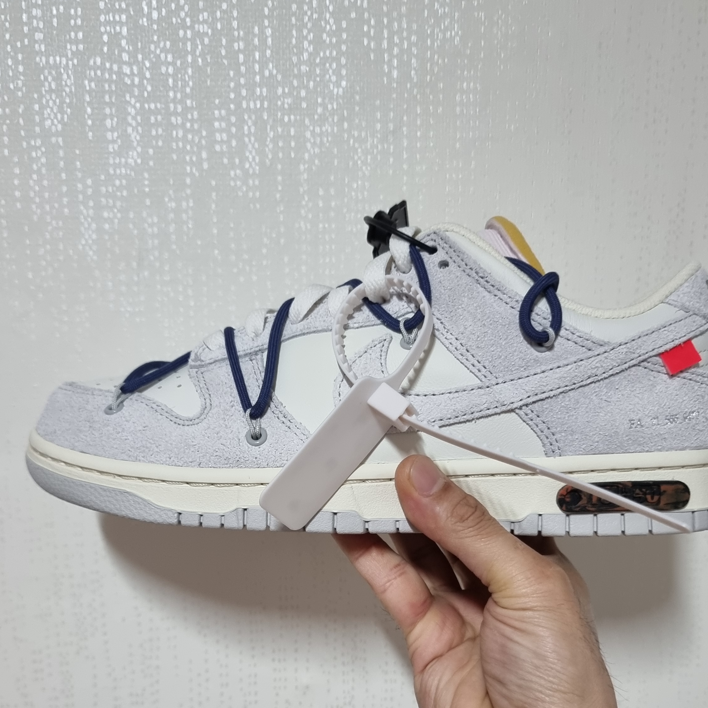 Nike x Off-White Dunk Low The 50 - Lot 18 착용 스타일