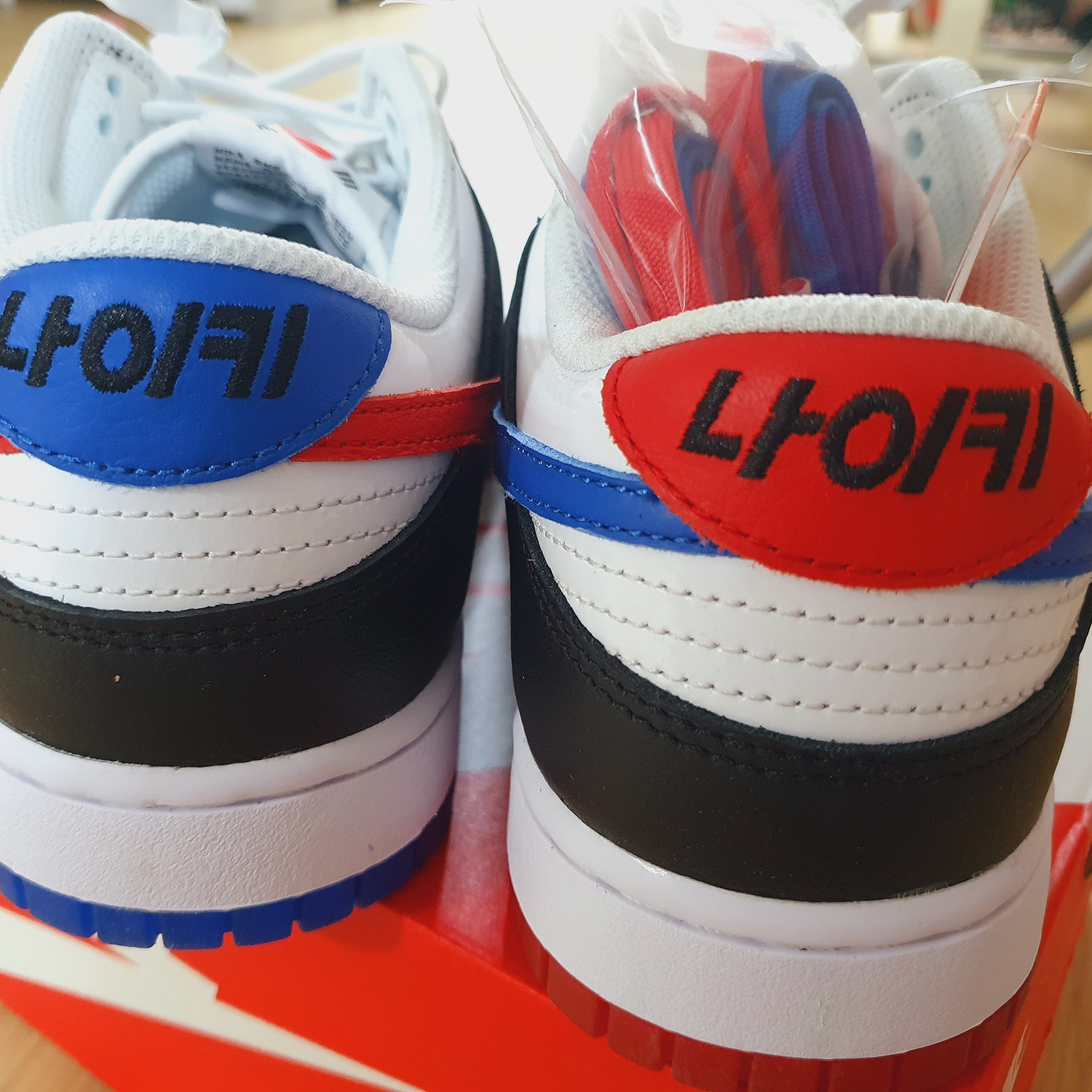 Nike Dunk Low SE Seoul 착용 스타일 - 2