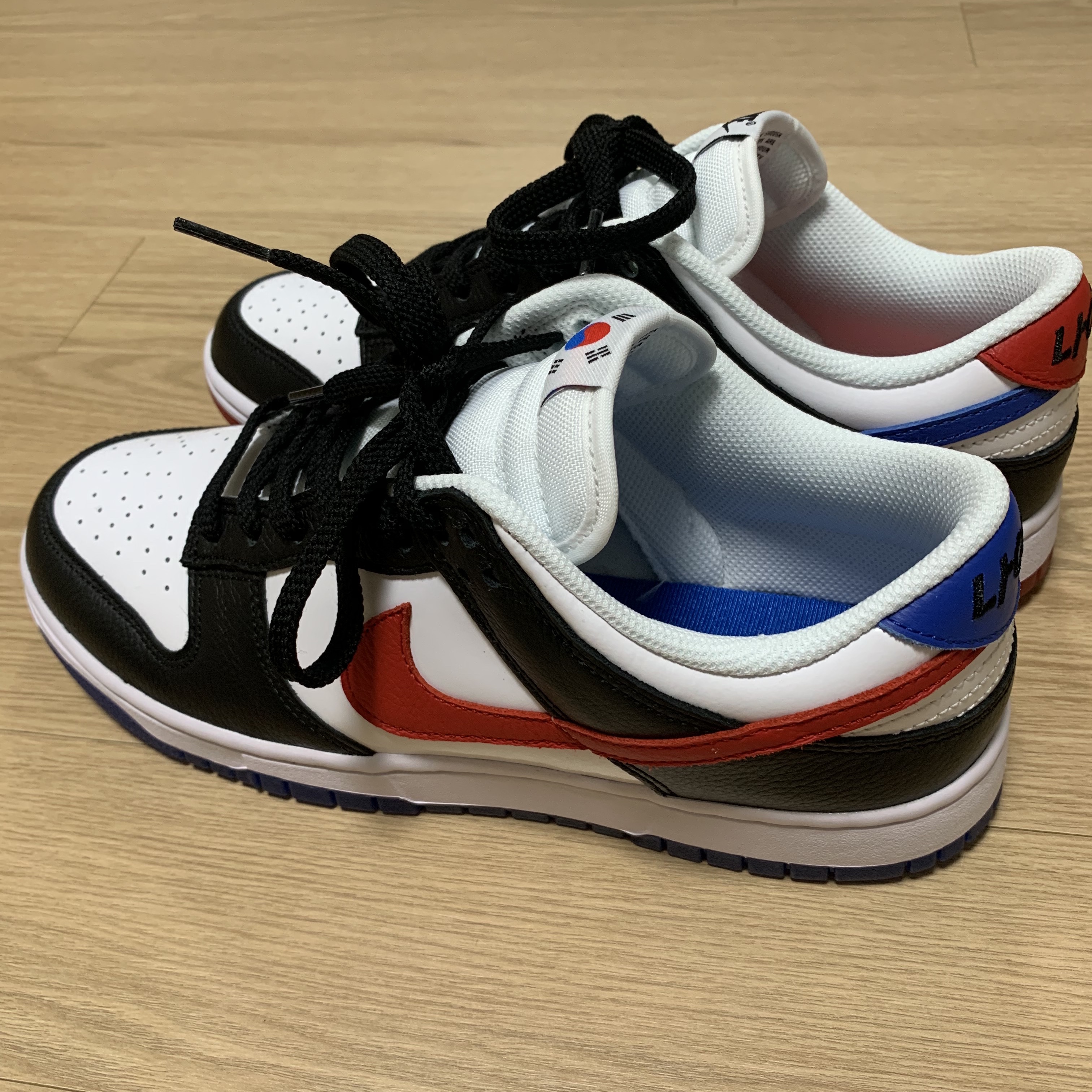 Nike Dunk Low SE Seoul 착용 스타일 - 4