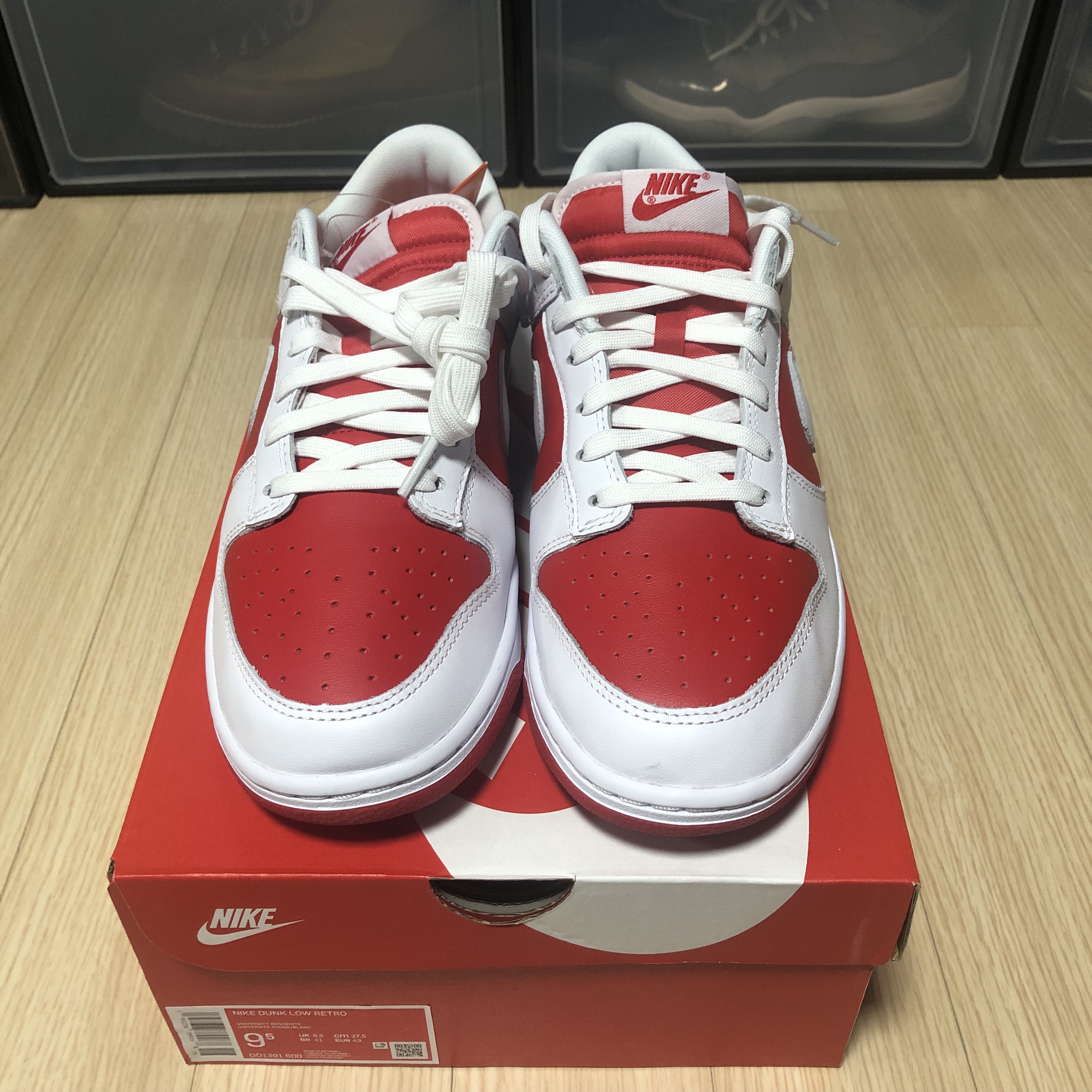 Nike Dunk Low Retro Championship Red 착용 스타일 - 2
