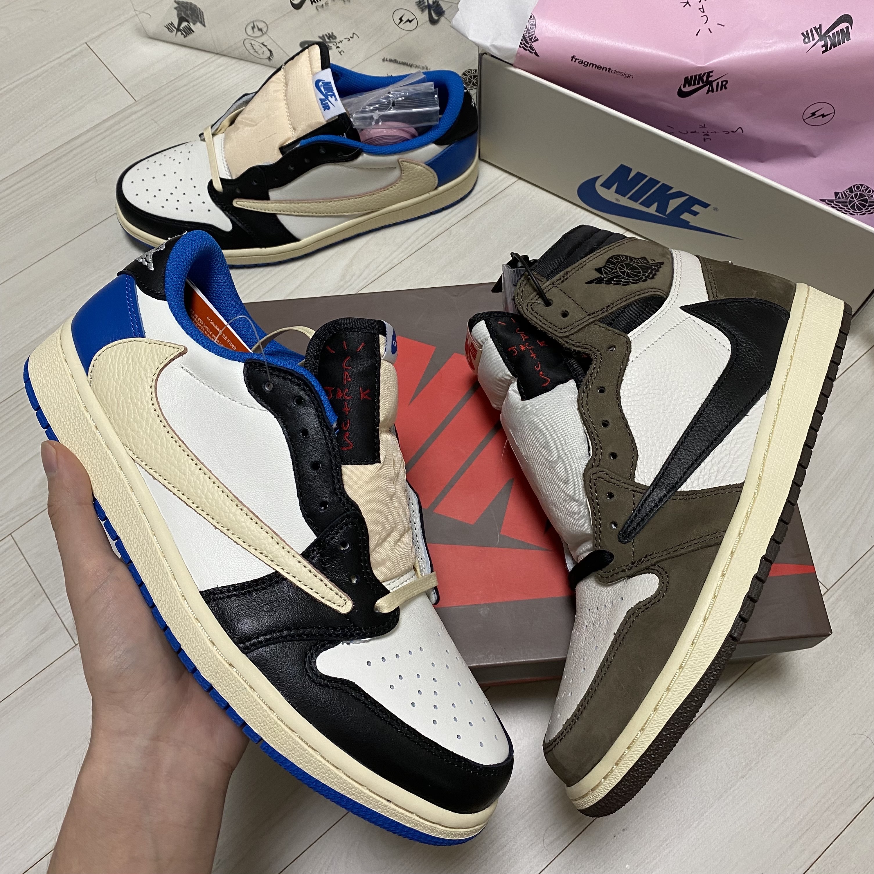 Jordan 1 x Travis Scott x Fragment Retro Low OG SP Military Blue, Jordan 1 x Travis Scott Retro High OG SP Mocha 착용 스타일