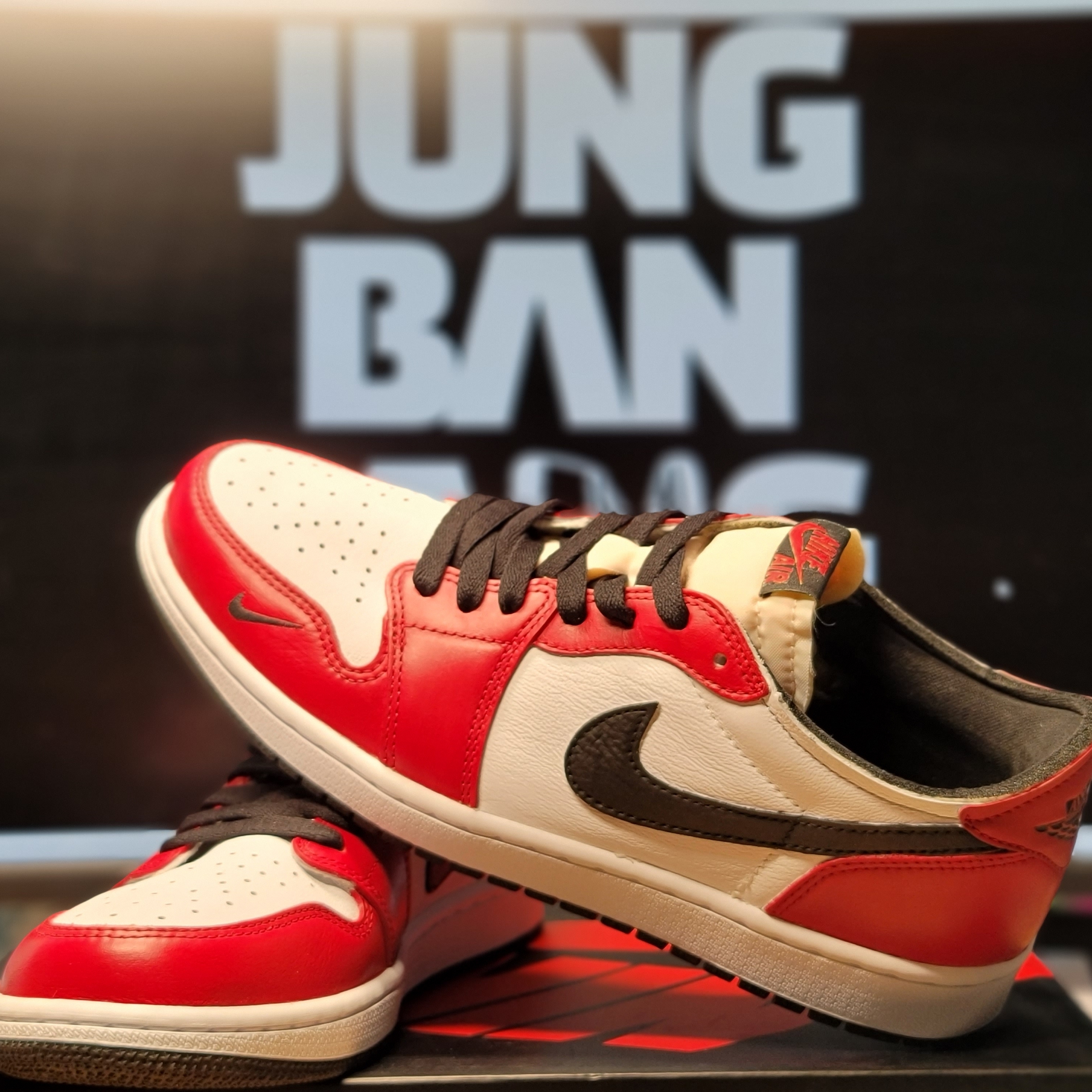 Jordan 1 Low OG Ghost Green 착용 스타일 - 1