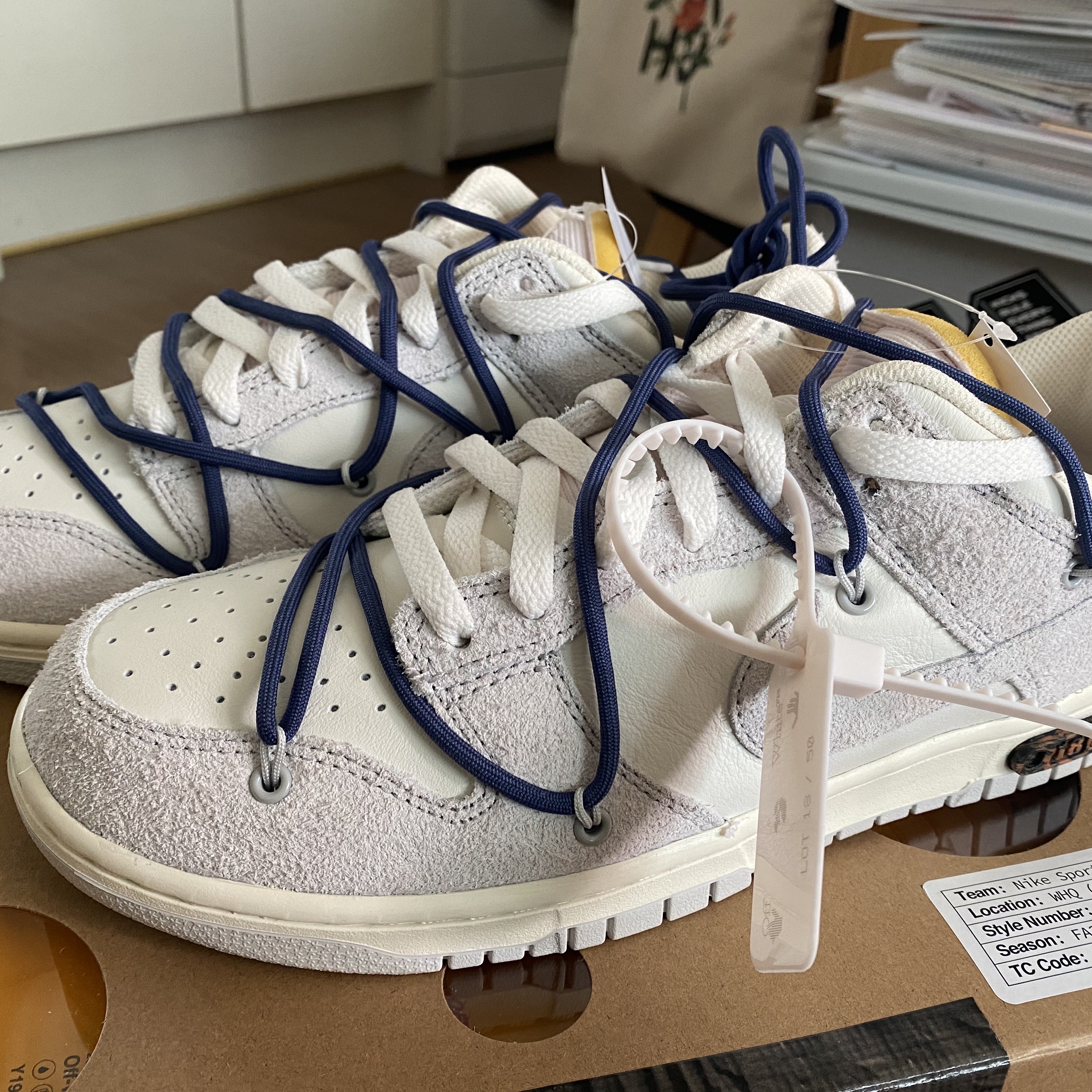 Nike x Off-White Dunk Low The 50 - Lot 18 착용 스타일 - 3