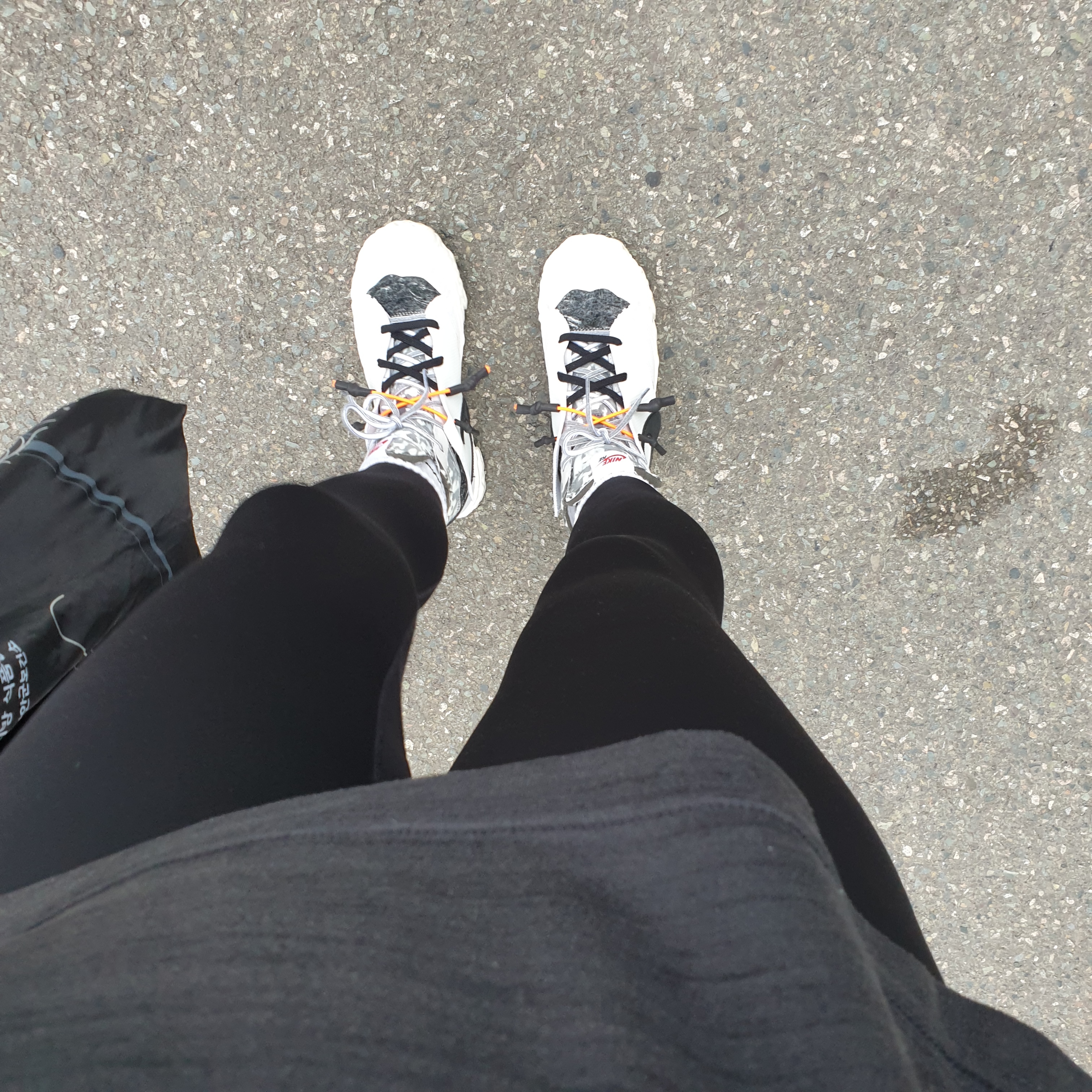 Nike x Readymade Blazer Mid White 착용 스타일