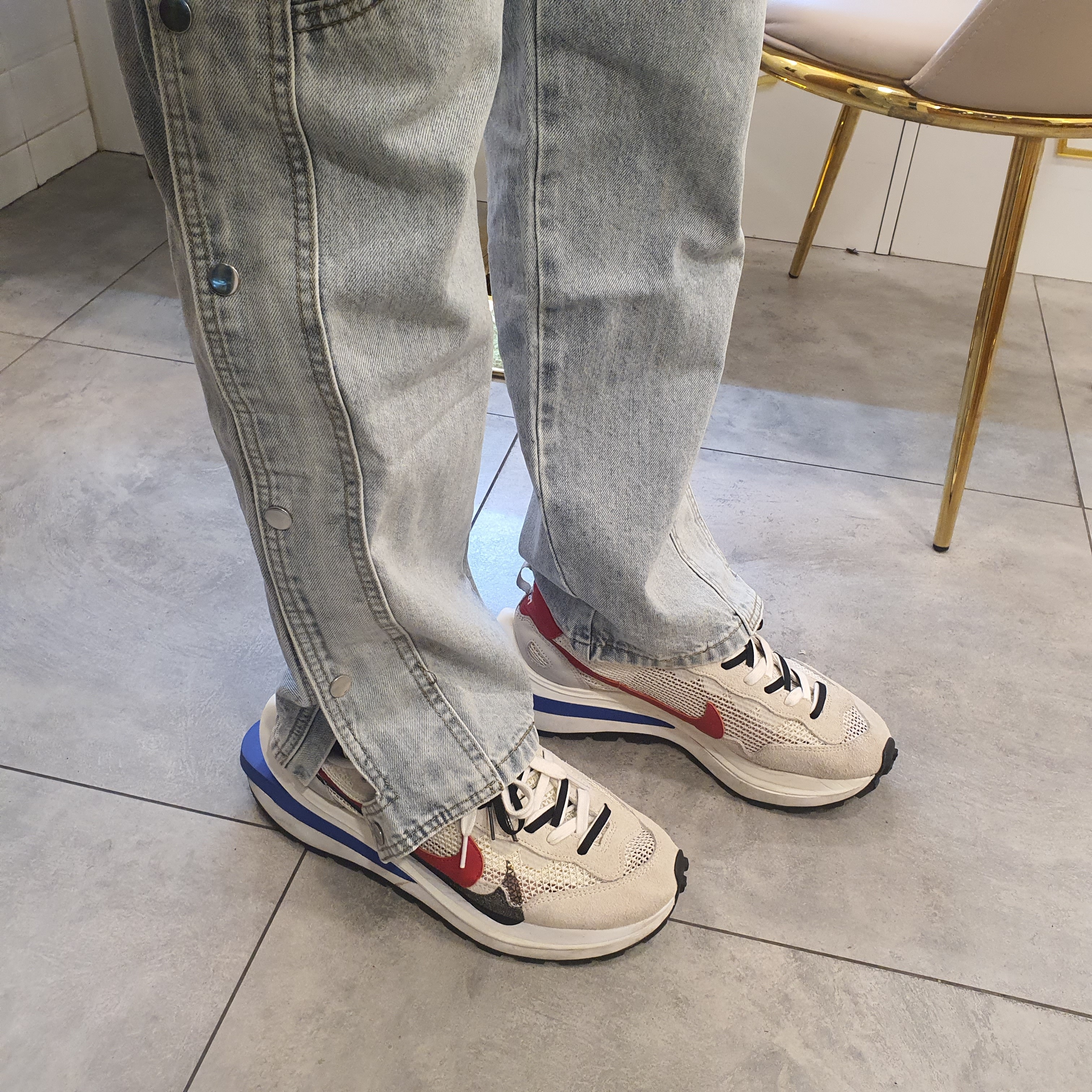 Nike x Sacai VaporWaffle Royal Fuchsia 착용 스타일 - 2