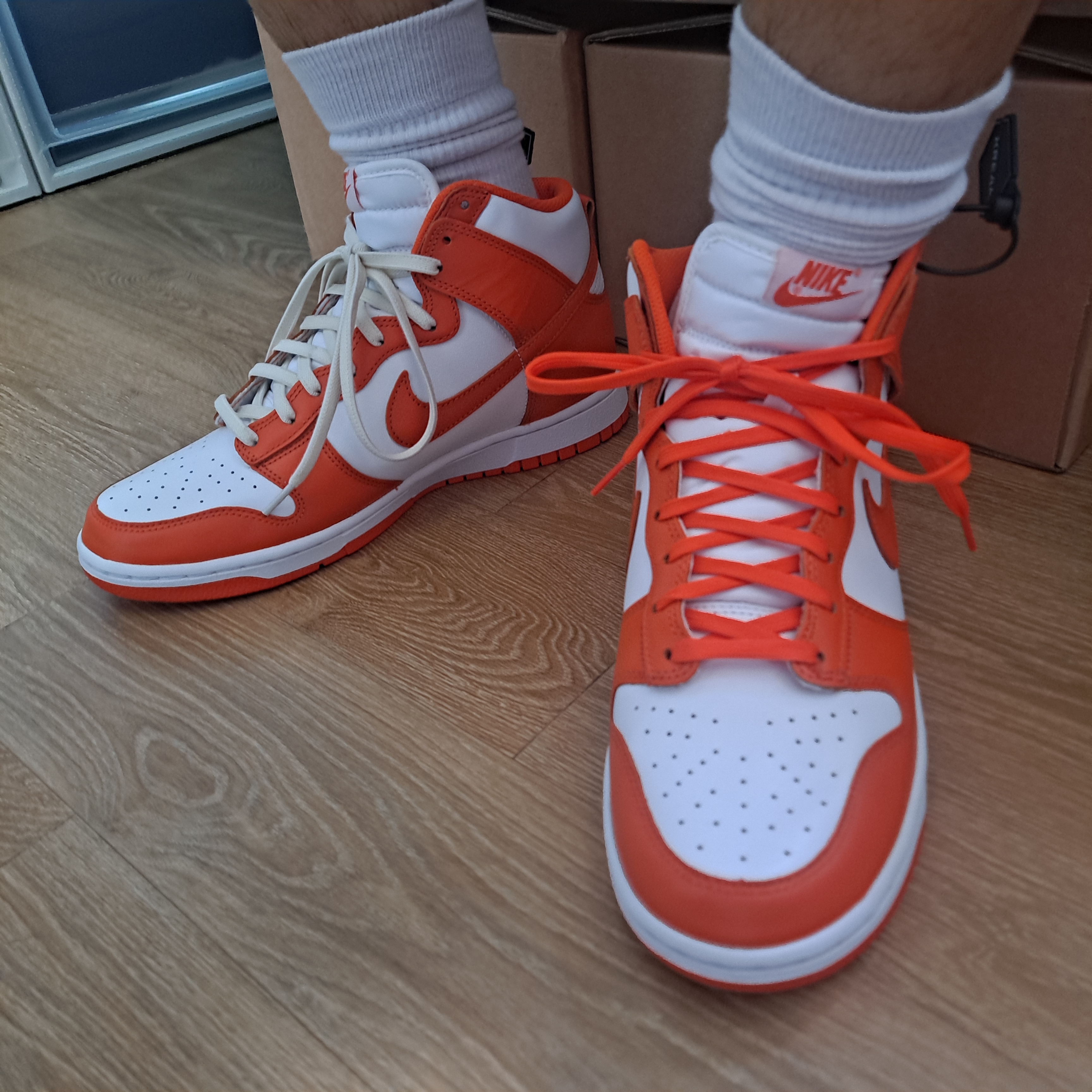 Nike Dunk High Retro Orange Blaze, (W) Nike Dunk High Orange Blaze 착용 스타일 - 2
