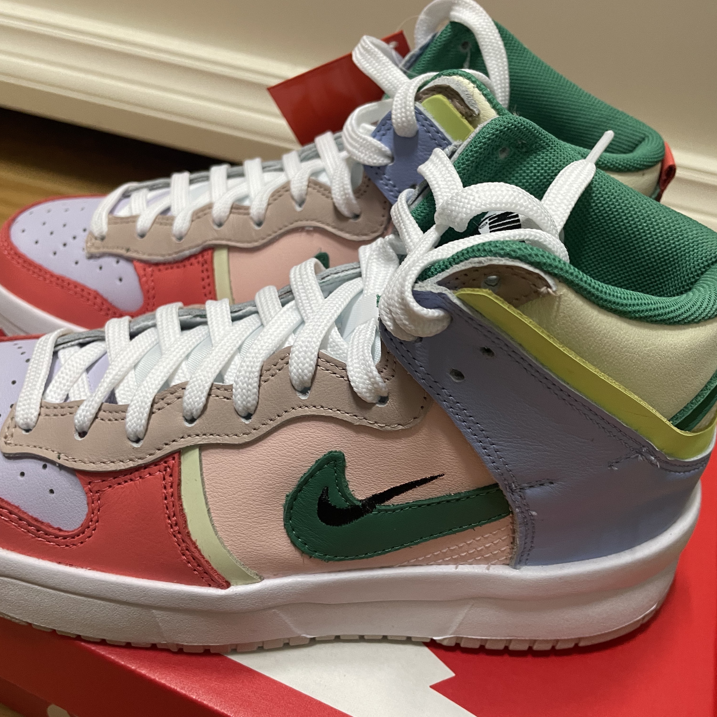 (W) Nike Dunk High Up Pastels 착용 스타일 - 3