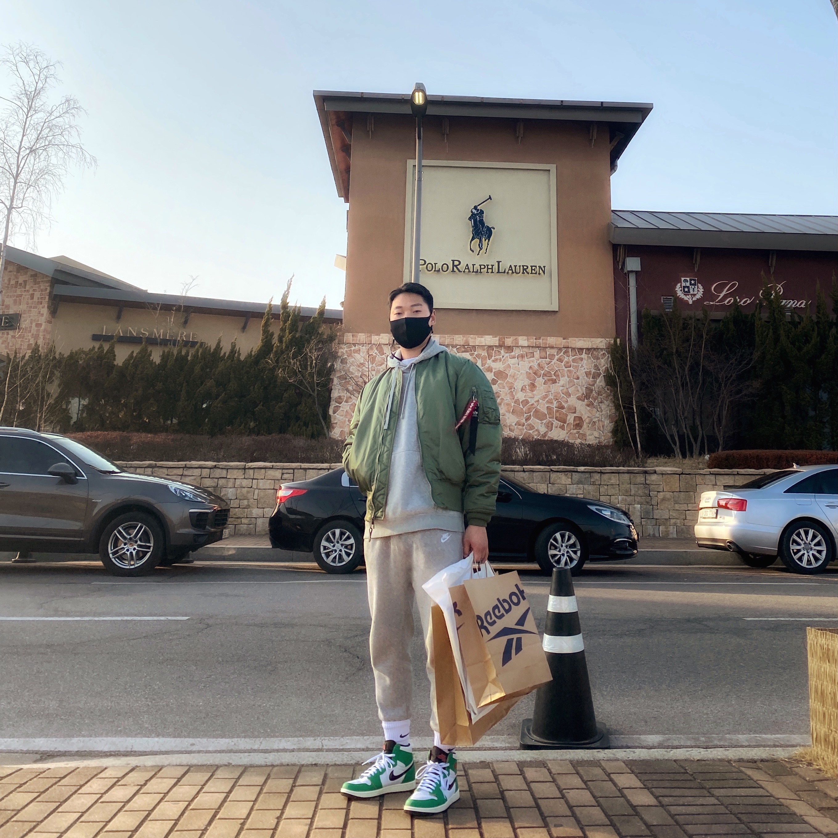 (W) Jordan 1 Retro High OG Lucky Green 착용 스타일
