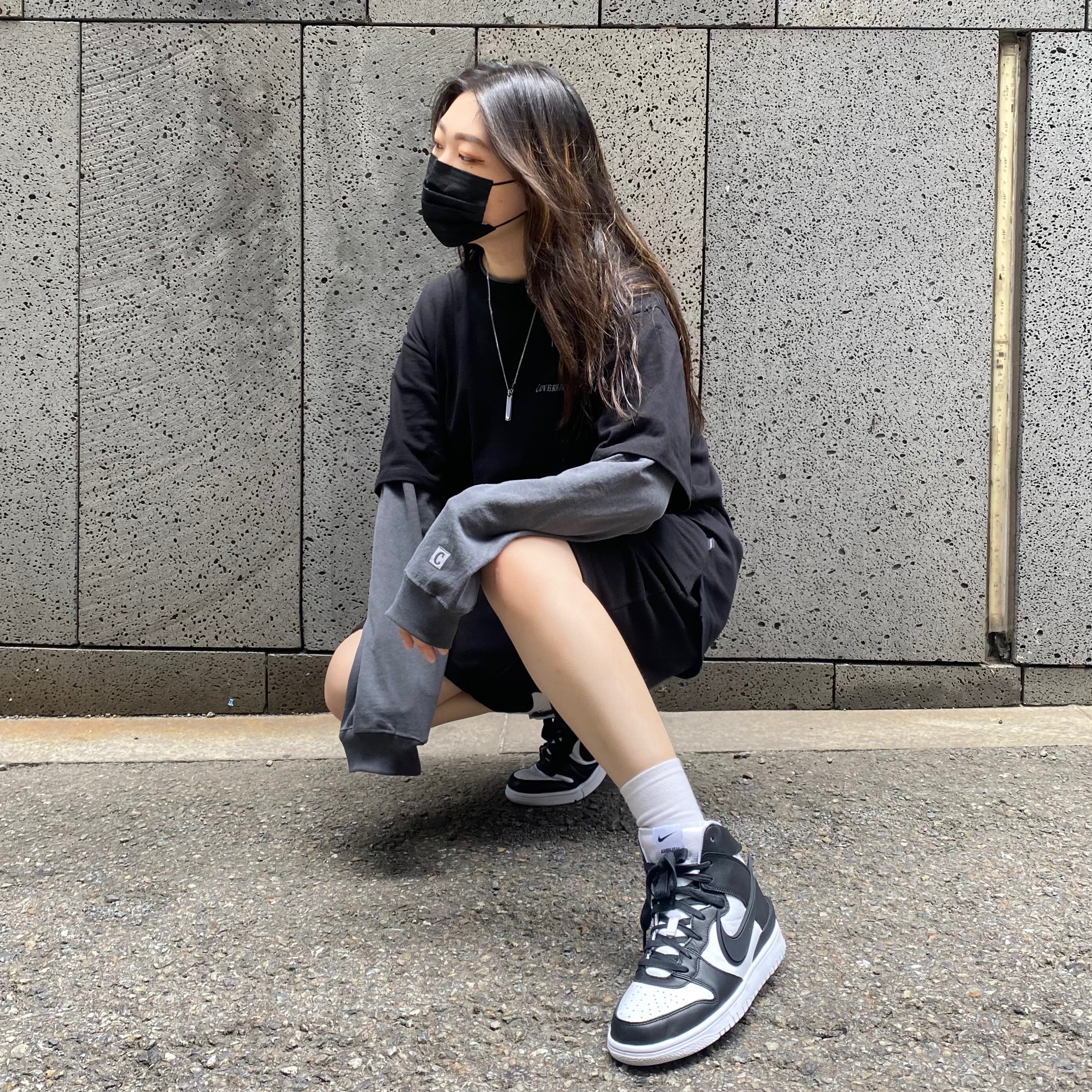 Nike x Ambush Dunk High Black 착용 스타일 - 3