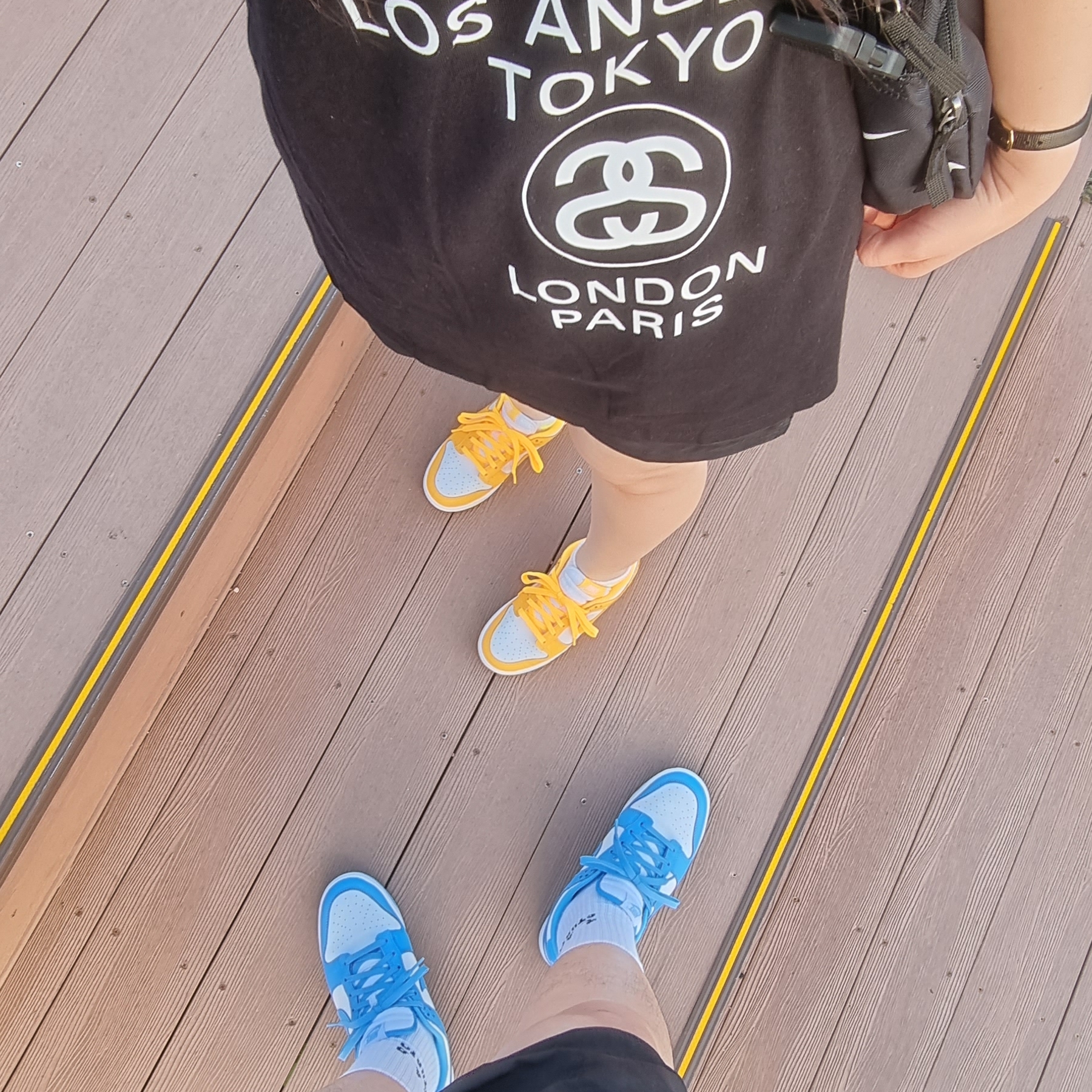 IAB Studio Black Glow T-Shirt, Nike Dunk Low Retro University Blue 착용 스타일 - 3
