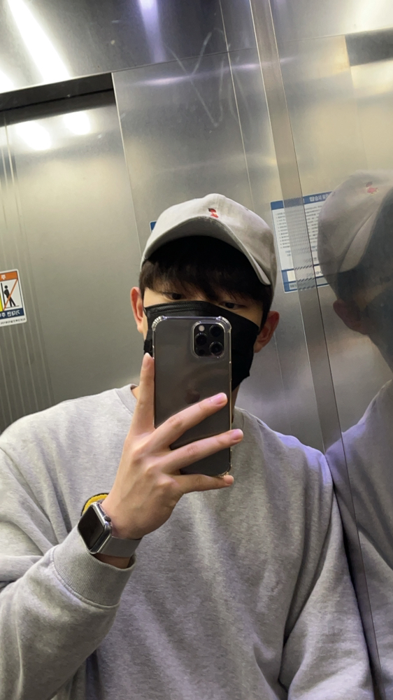 KREAM 프로필 이미지