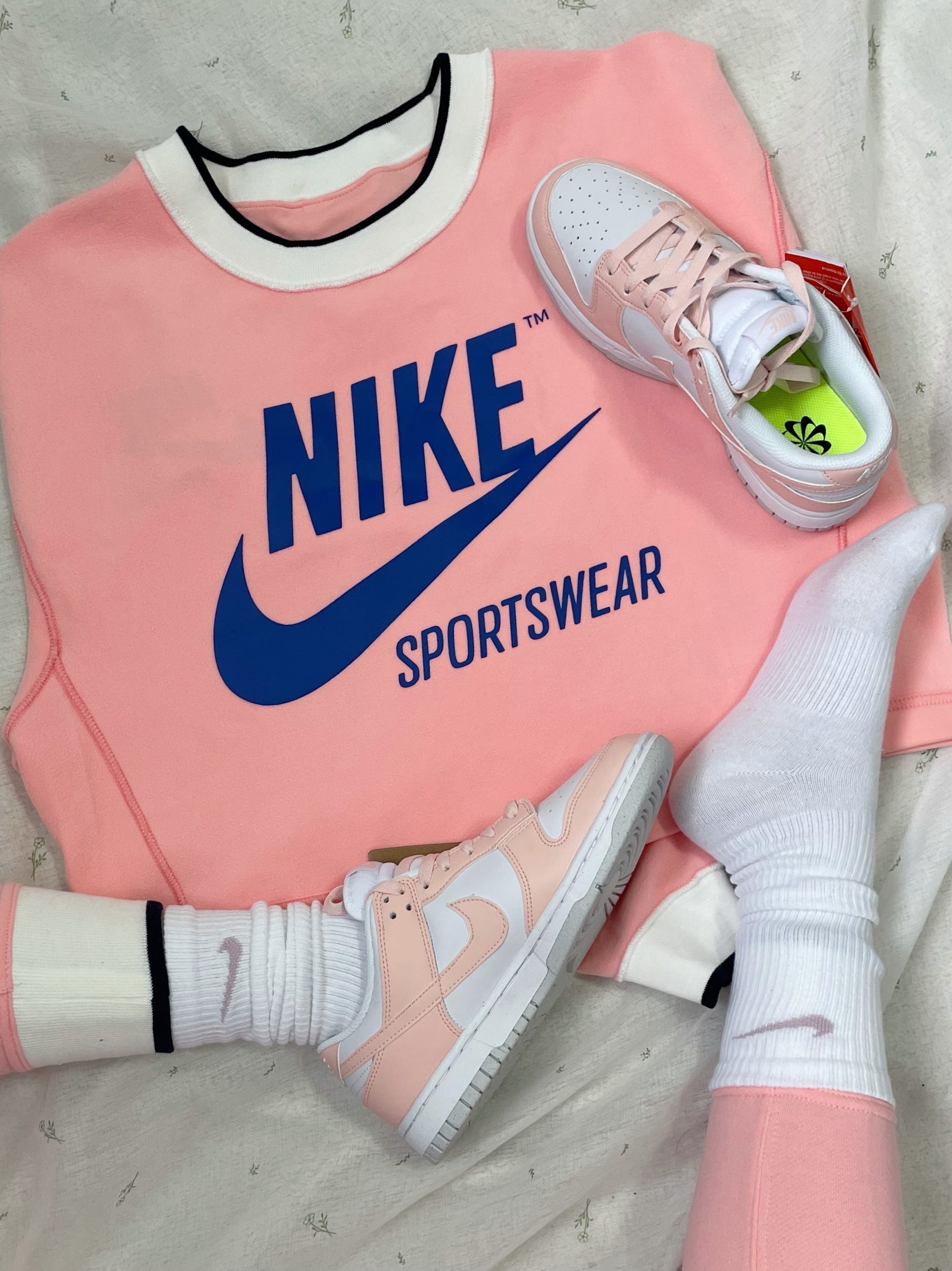 (W) Nike Dunk Low Next Nature Pale Coral 착용 스타일