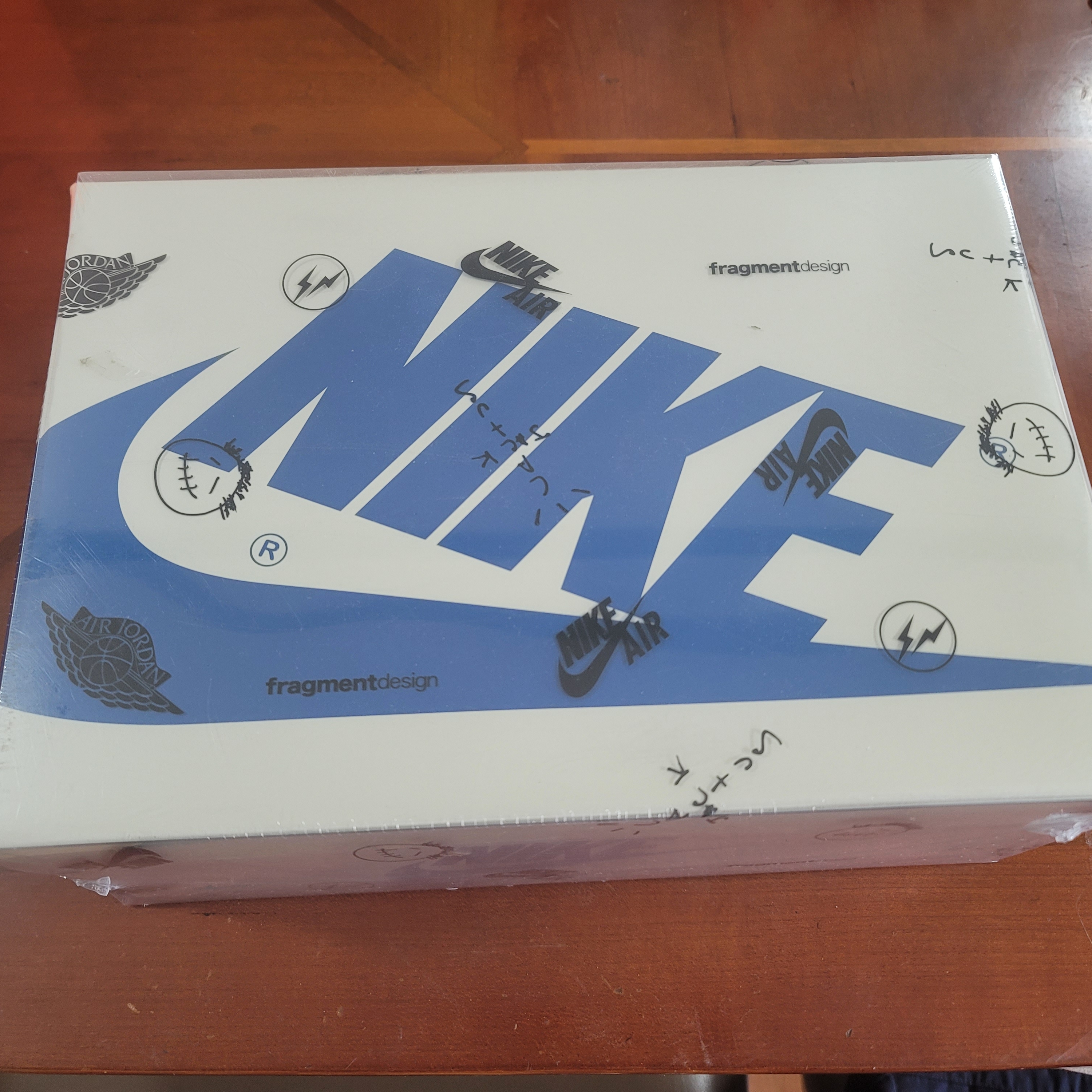 Jordan 1 x Travis Scott x Fragment Retro Low OG SP Military Blue 착용 스타일 - 1