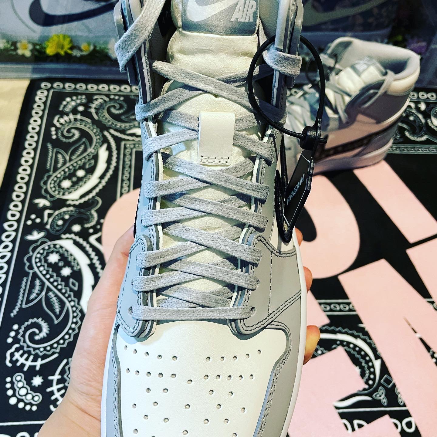 Jordan 1 x Dior High OG 착용 스타일 - 4