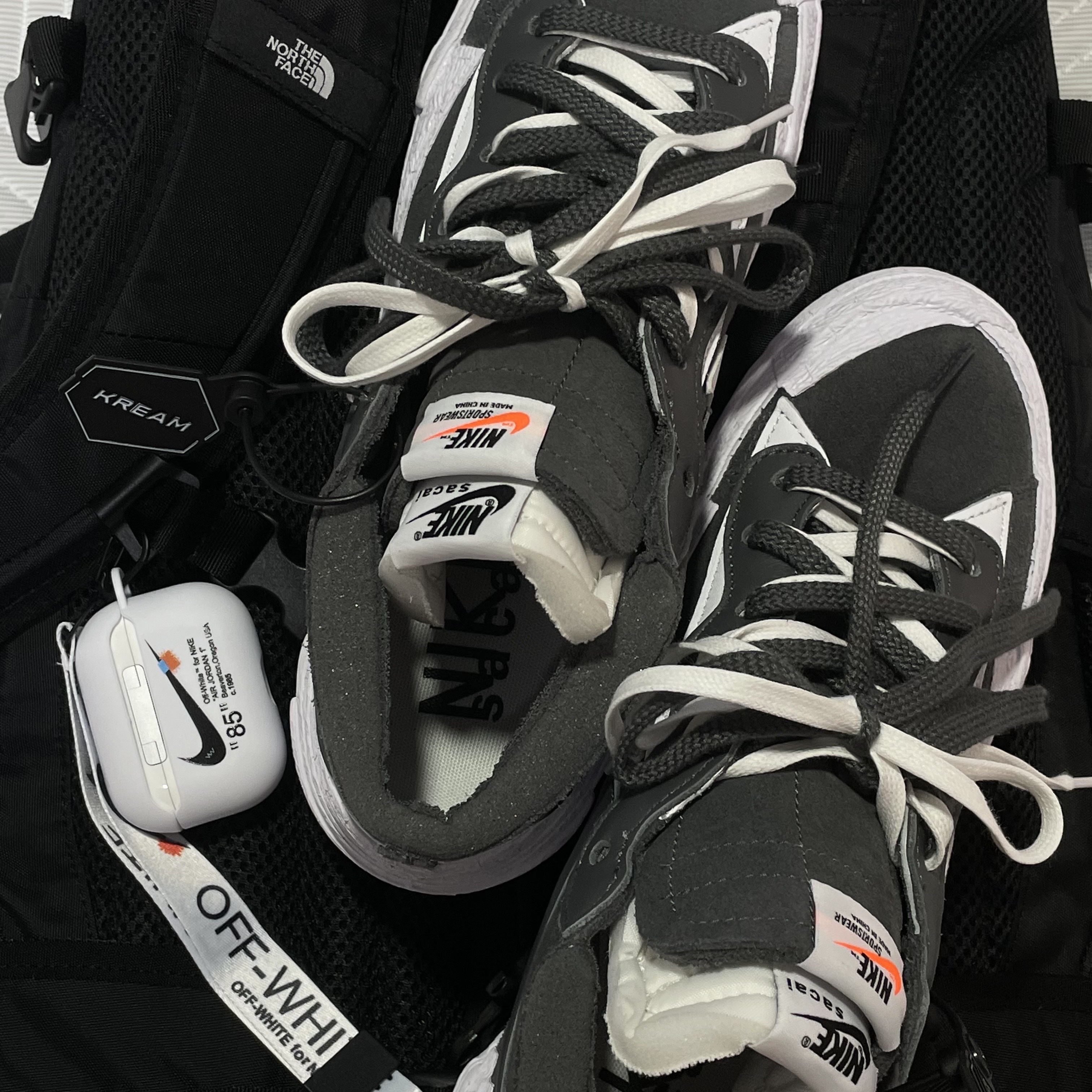 Nike x Sacai Blazer Low Iron Grey 착용 스타일