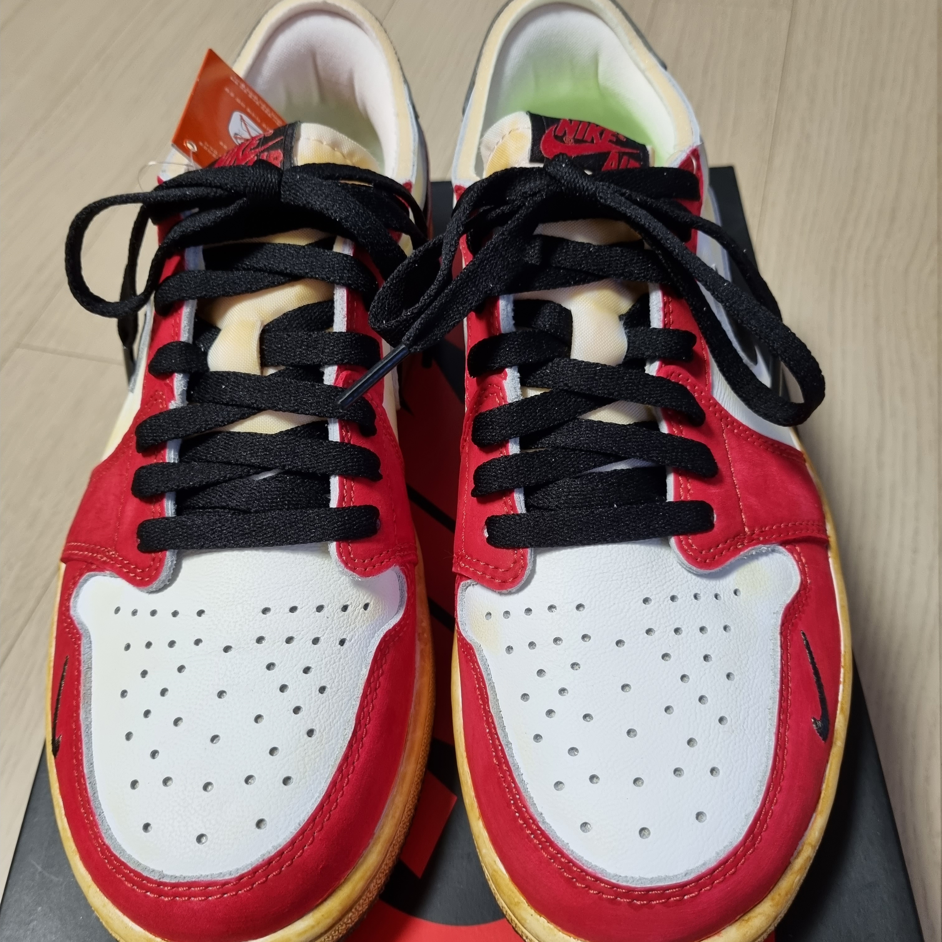 Jordan 1 Low OG Ghost Green 착용 스타일 - 2