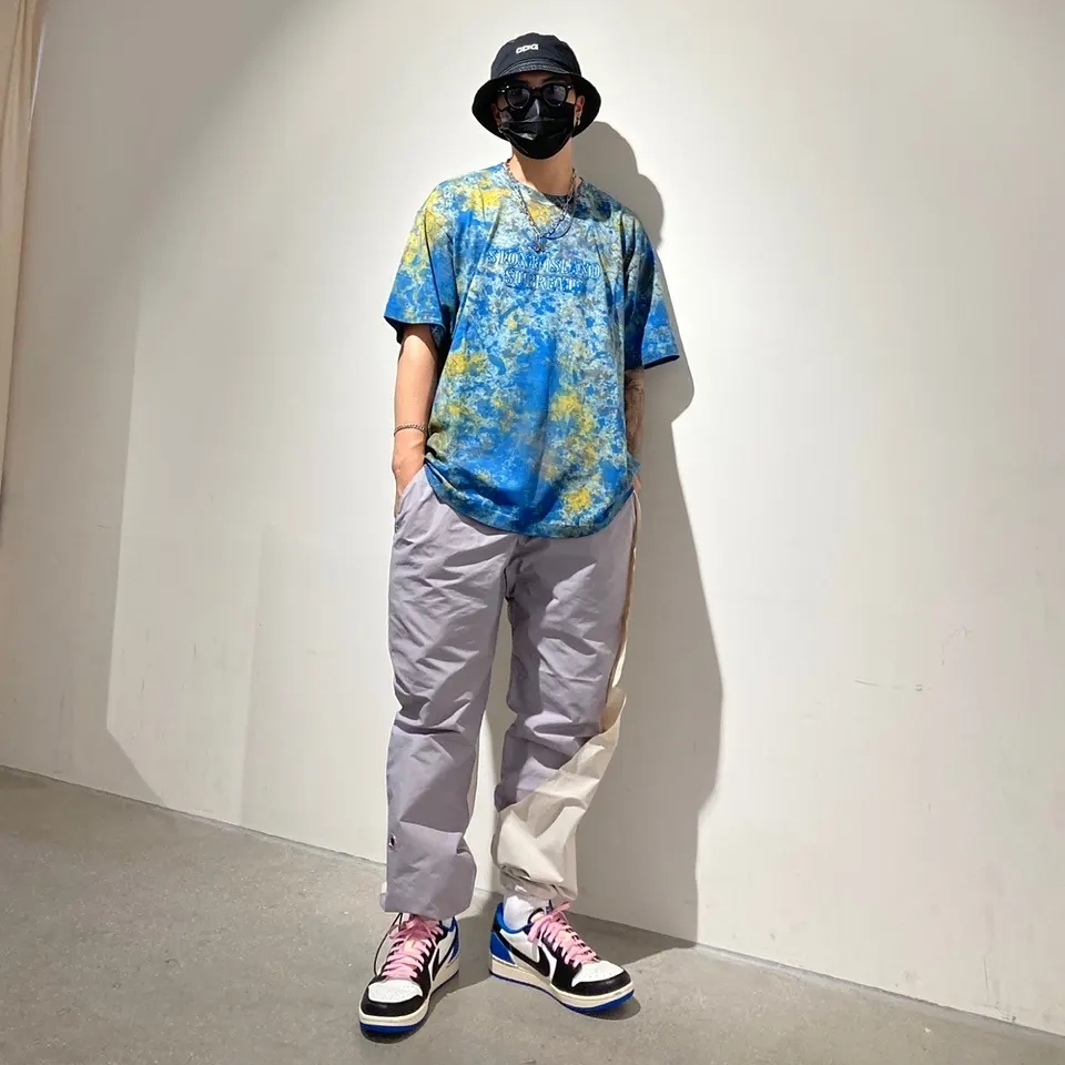 Supreme x Stone Island Embroidered Logo S/S Top Dark Blue - 20FW, Jordan 1 x Travis Scott x Fragment Retro Low OG SP Military Blue 착용 스타일 - 2