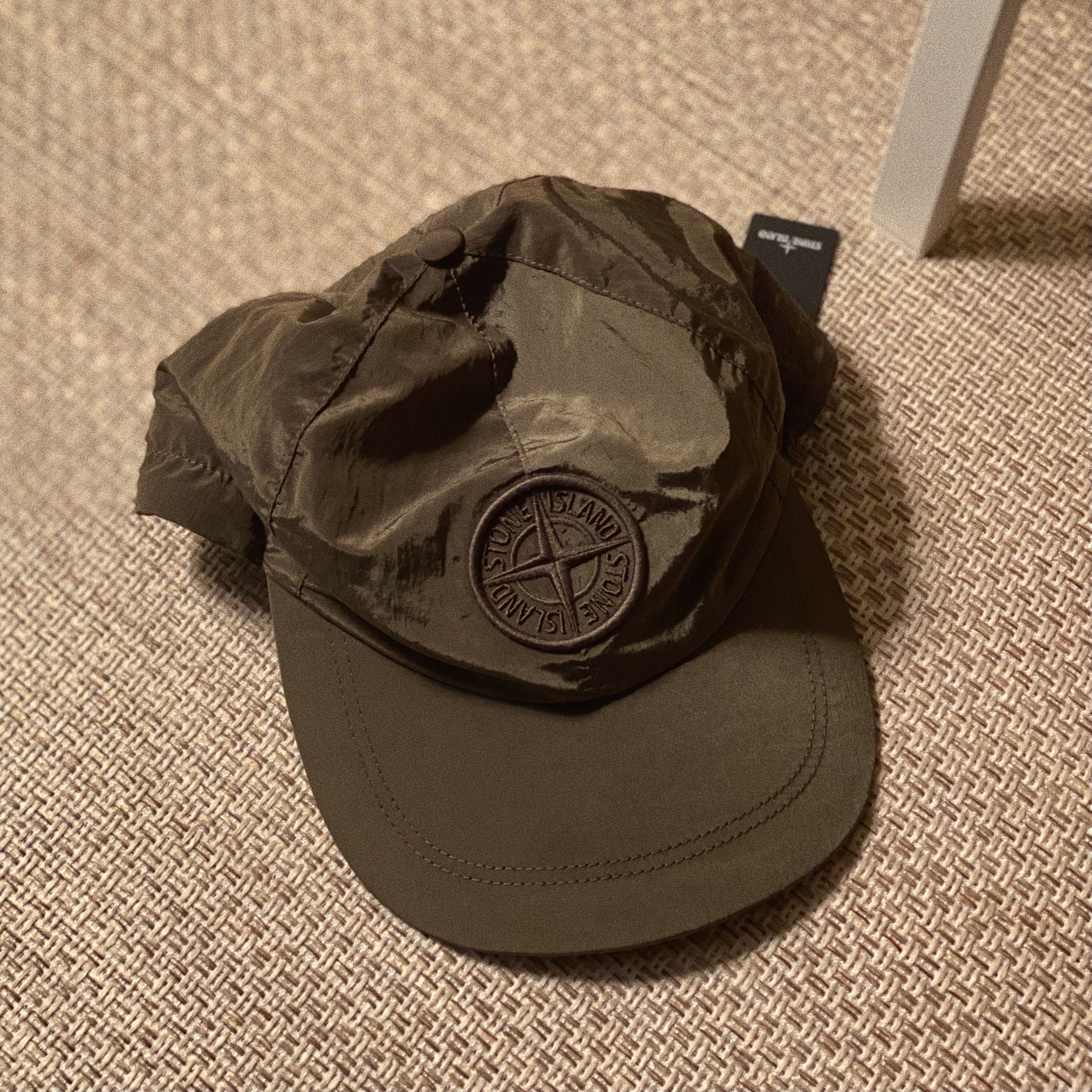 Stone Island 99576 Nylon Metal 6-Panel Cap Olive Green - 21SS 착용 스타일