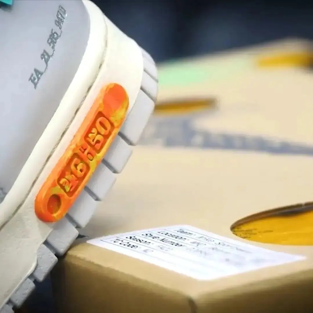 Nike x Off-White Dunk Low The 50 - Lot 46, Nike x Sacai Blazer Low Iron Grey 착용 스타일 - 3