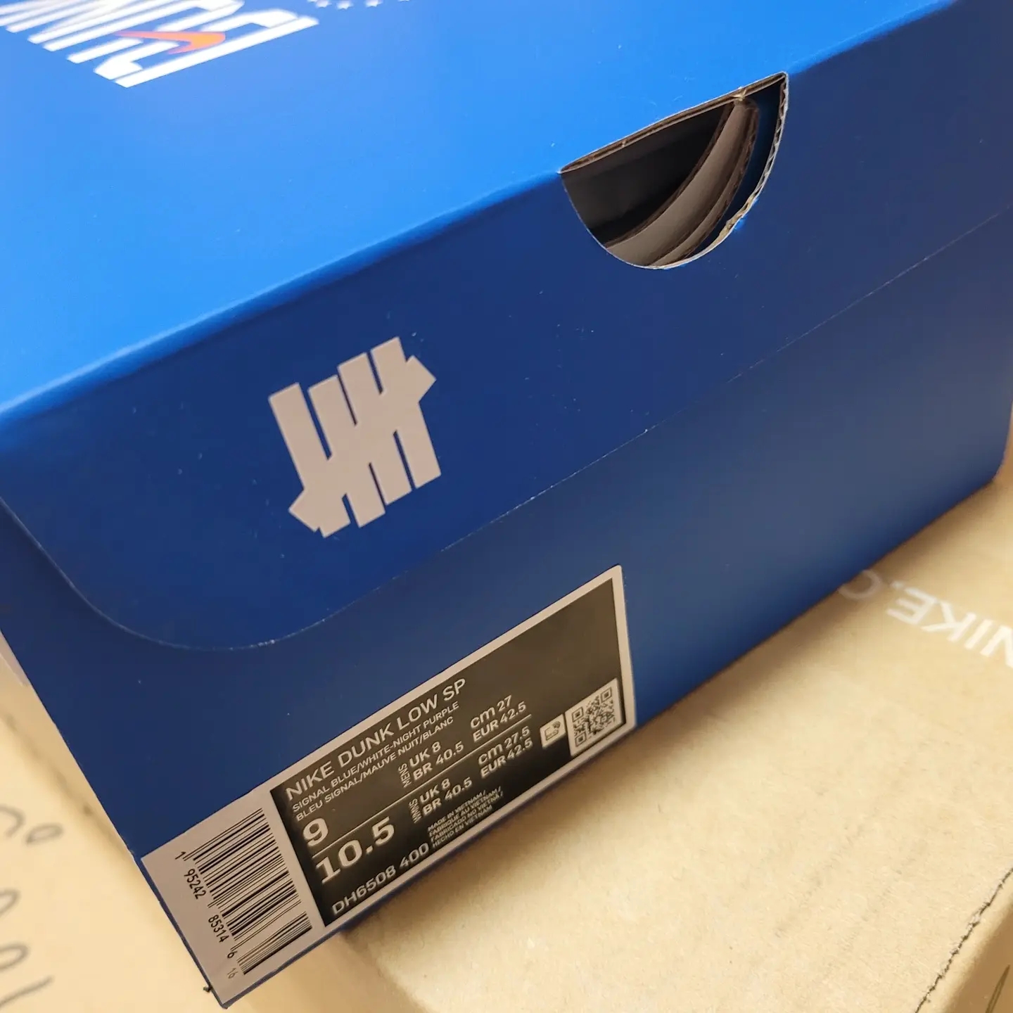 Nike x Undefeated Dunk Low SP 5 On It 착용 스타일 - 4