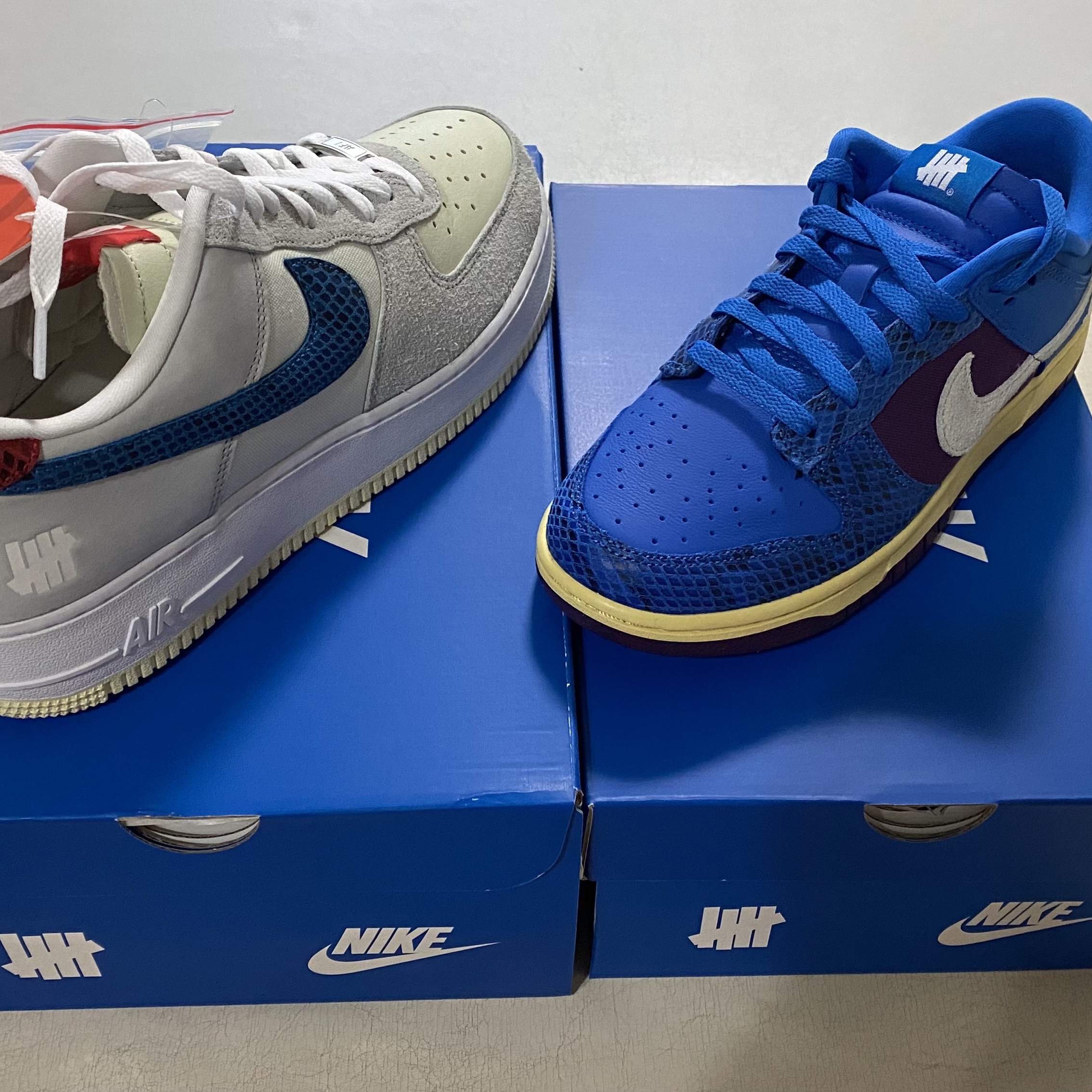 Nike x Undefeated Air Force 1 Low SP 5 On It, Nike x Undefeated Dunk Low SP 5 On It 착용 스타일 - 2