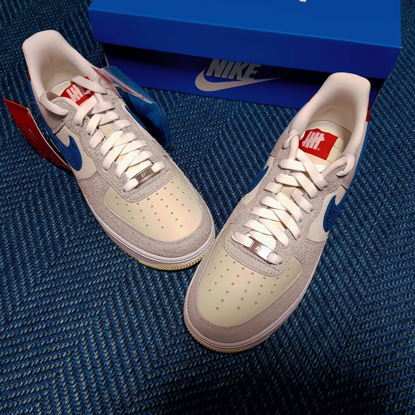 Nike x Undefeated Air Force 1 Low SP 5 On It 착용 스타일 - 2