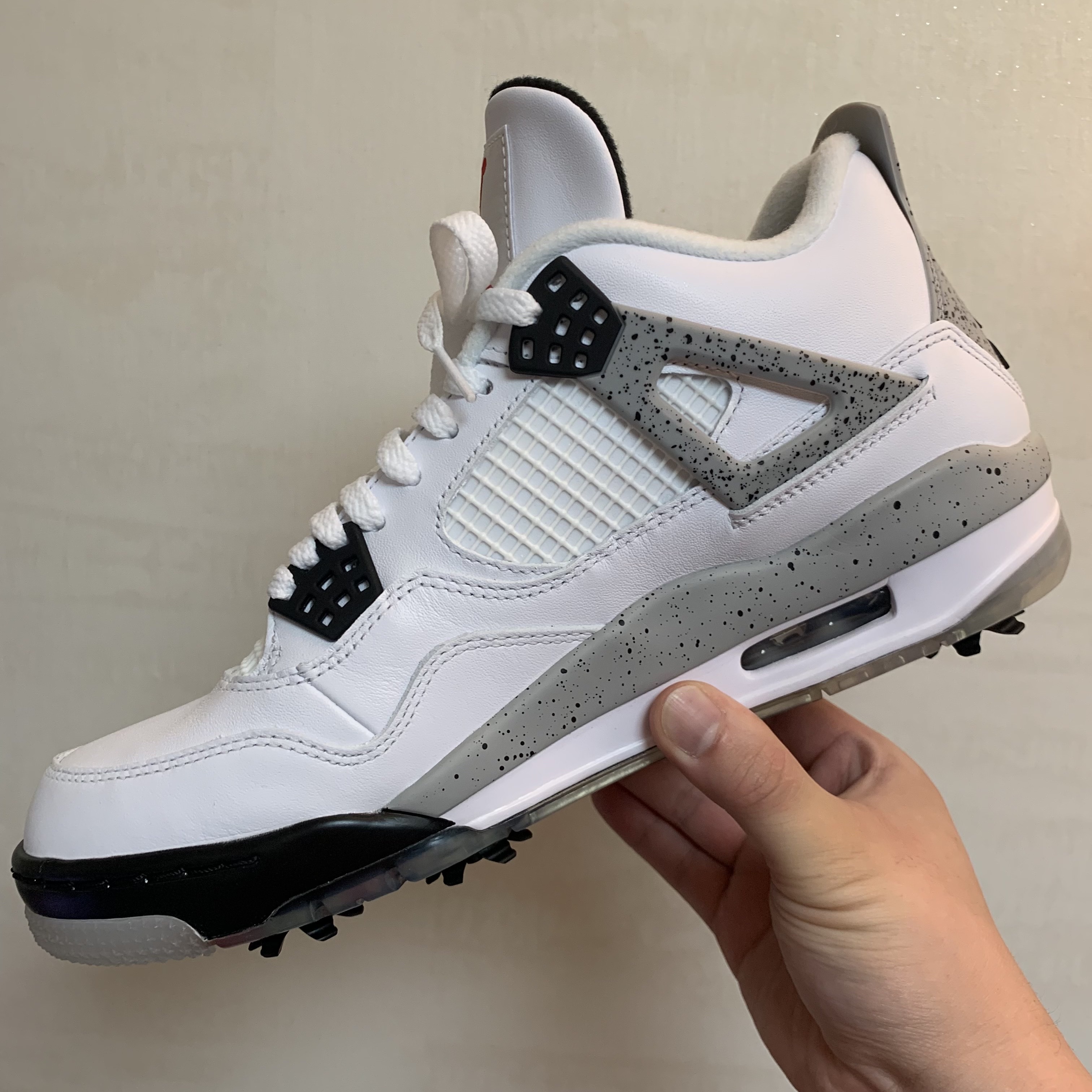 Jordan 4 Golf White Cement 착용 스타일 - 2