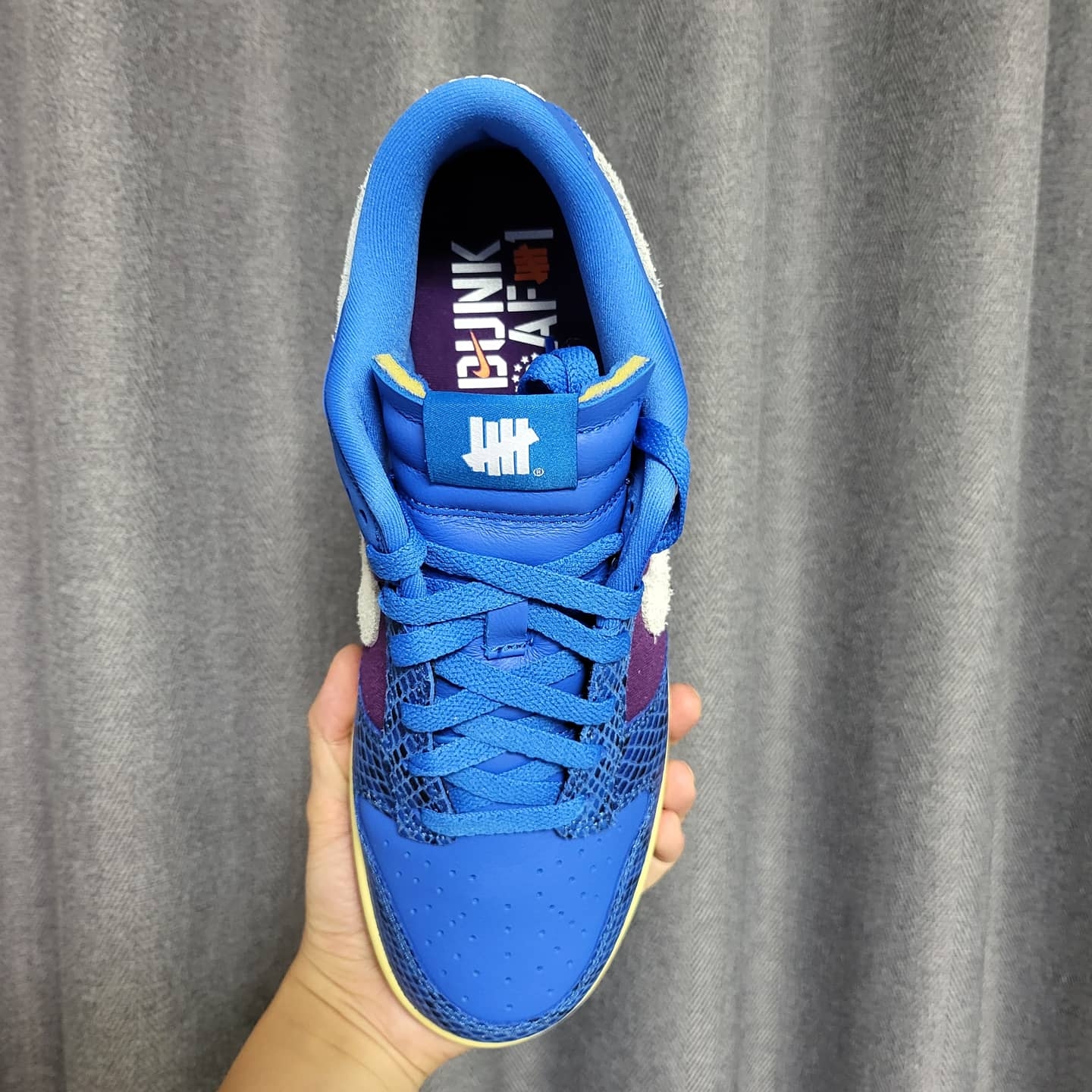 Nike x Undefeated Dunk Low SP 5 On It 착용 스타일 - 3