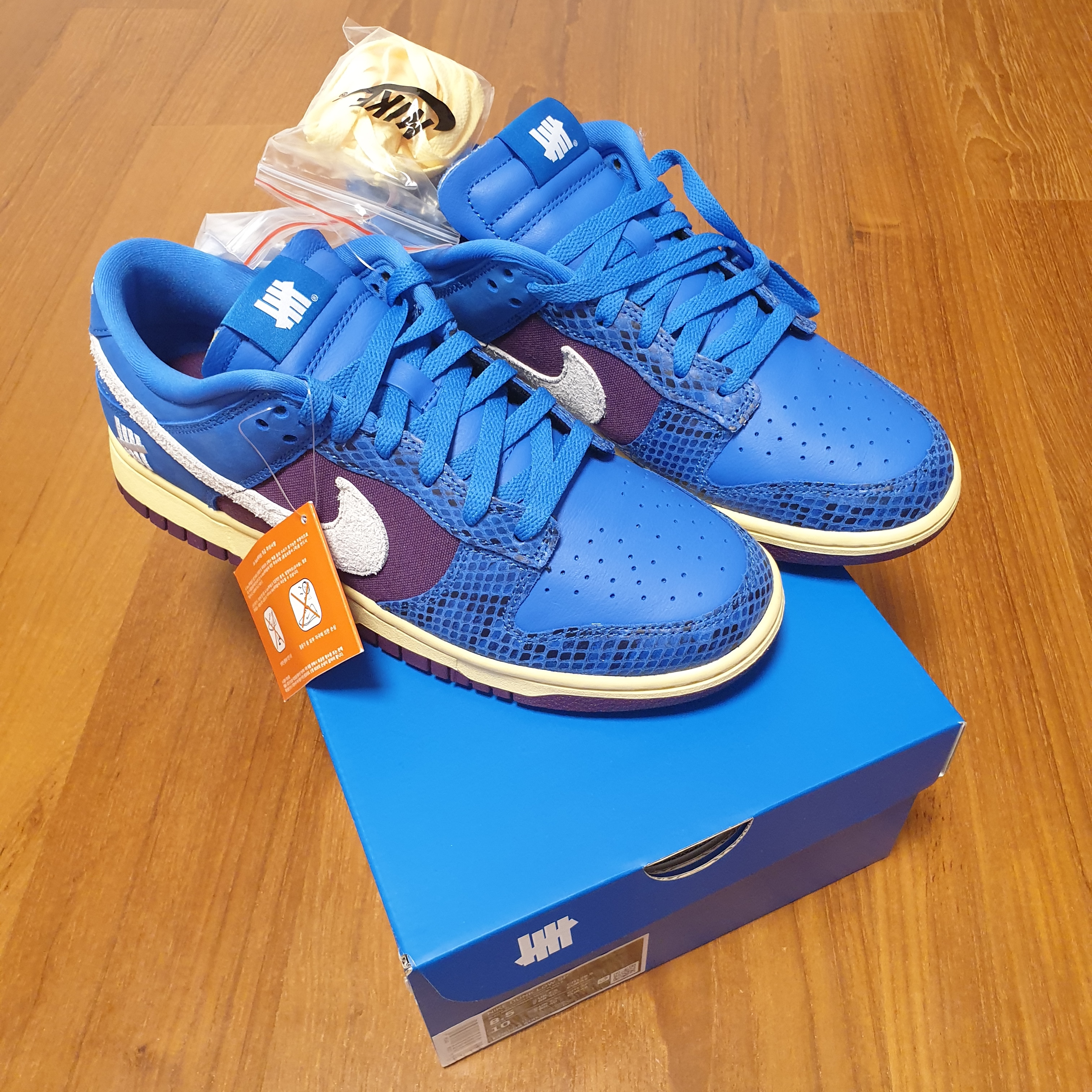 Nike x Undefeated Dunk Low SP 5 On It 착용 스타일 - 2