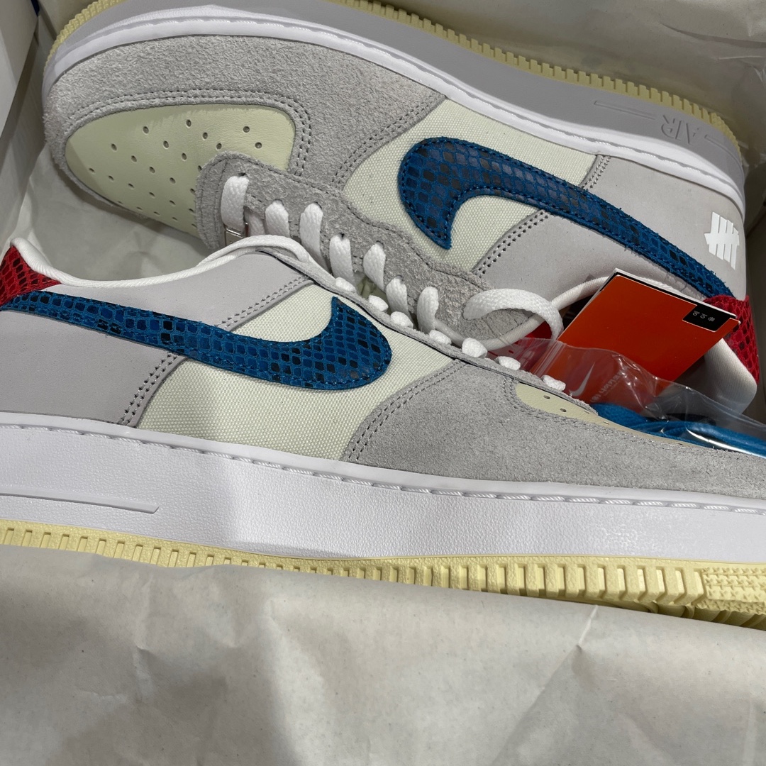 Nike x Undefeated Air Force 1 Low SP 5 On It 착용 스타일