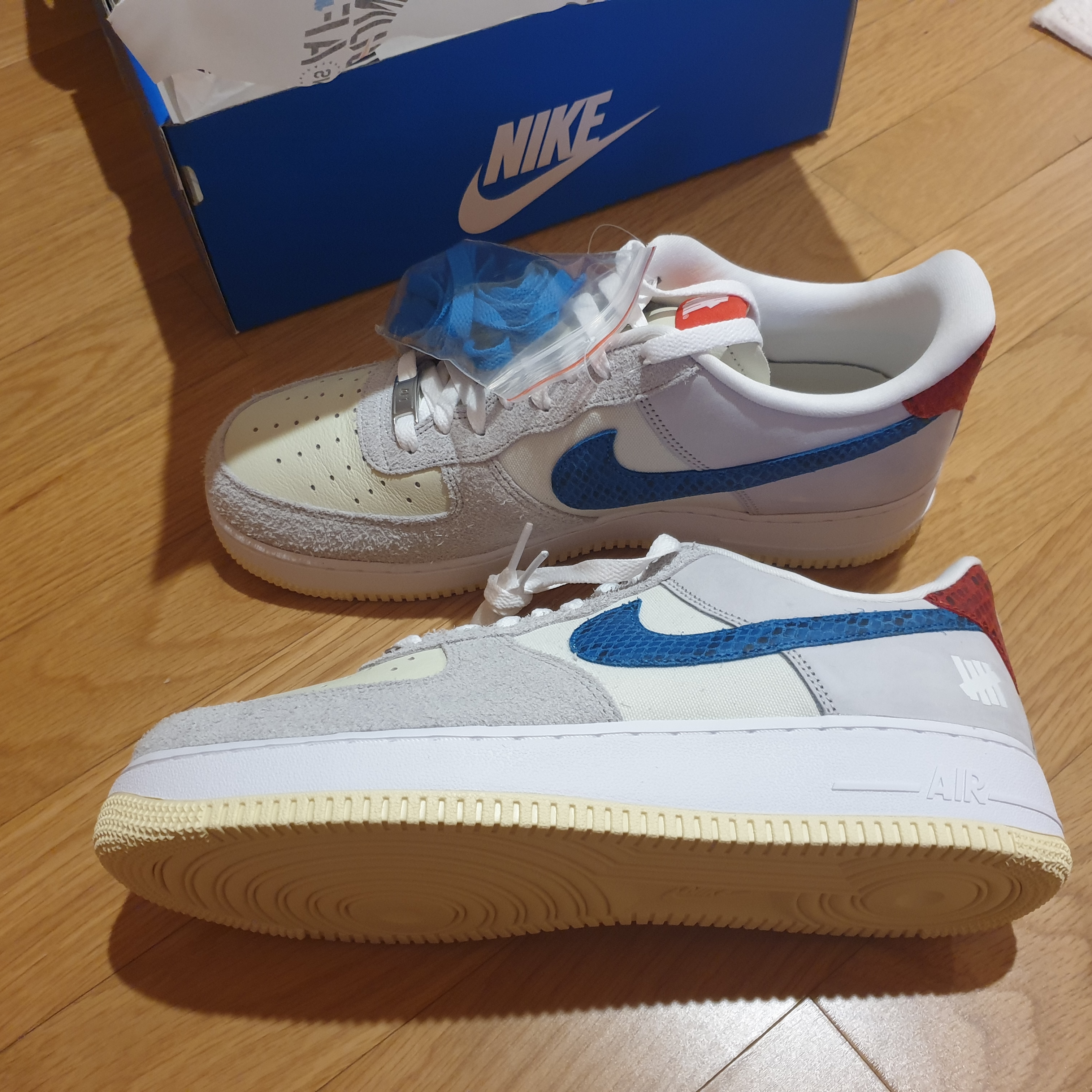 Nike x Undefeated Air Force 1 Low SP 5 On It 착용 스타일 - 4