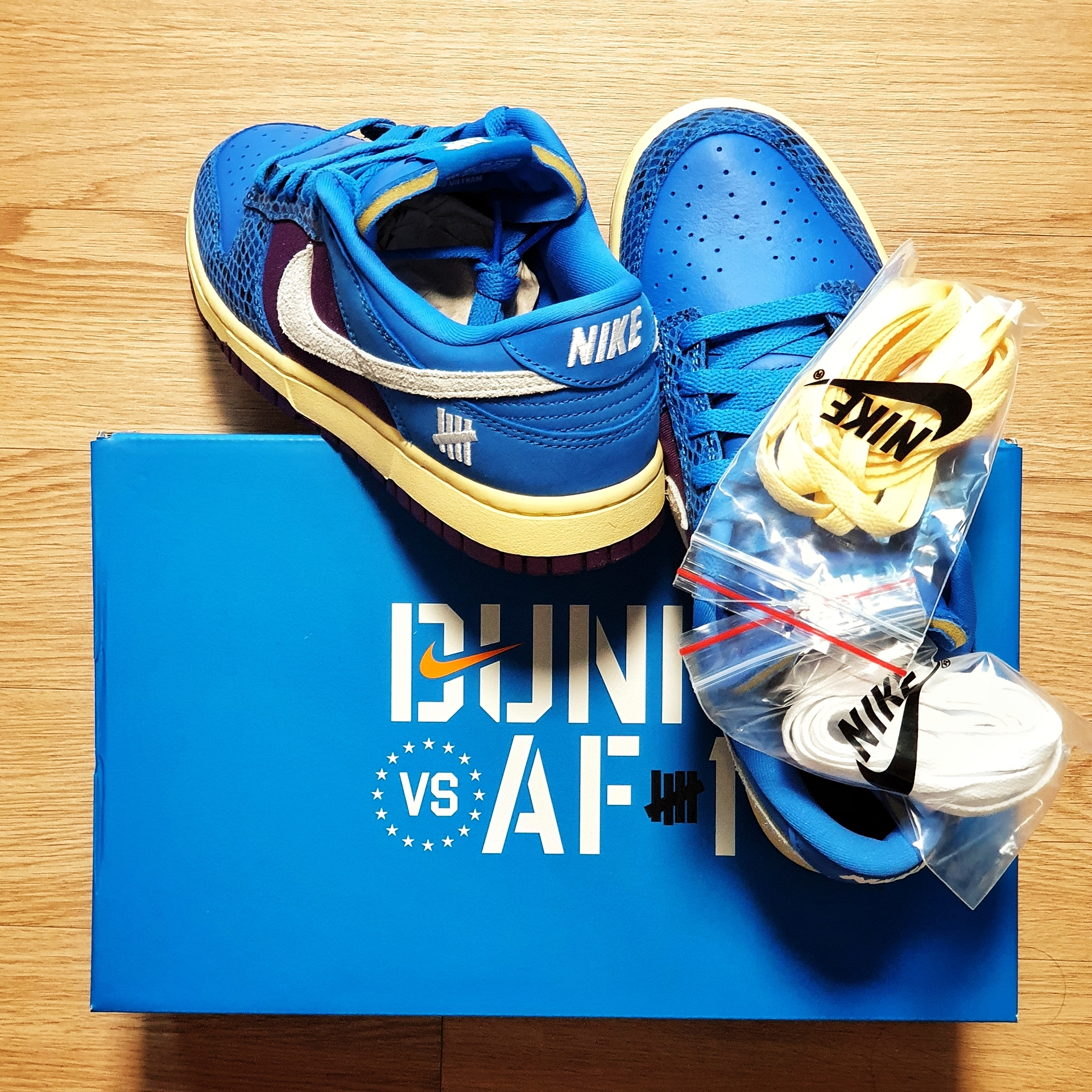 Nike x Undefeated Dunk Low SP 5 On It 착용 스타일