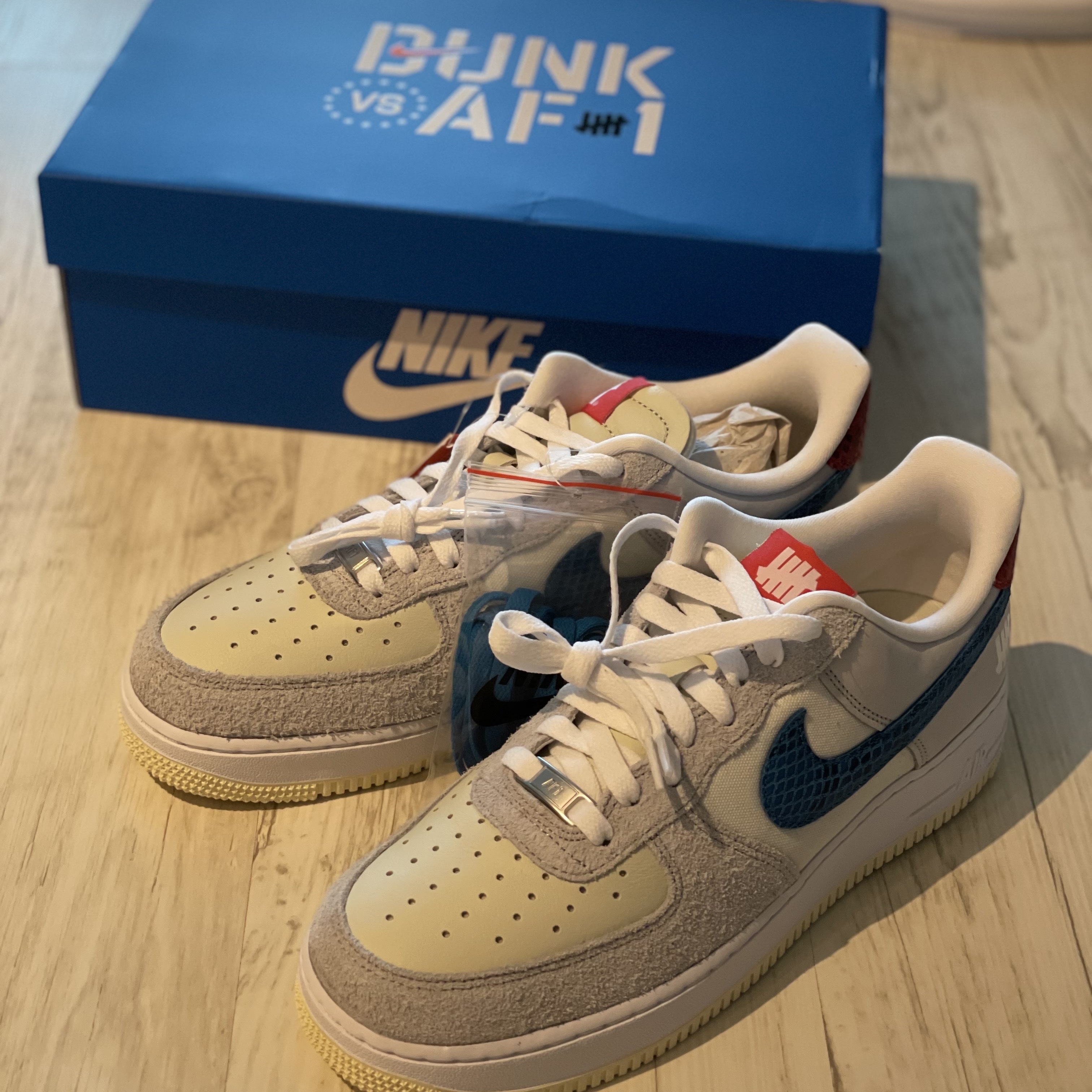 Nike x Undefeated Air Force 1 Low SP 5 On It 착용 스타일