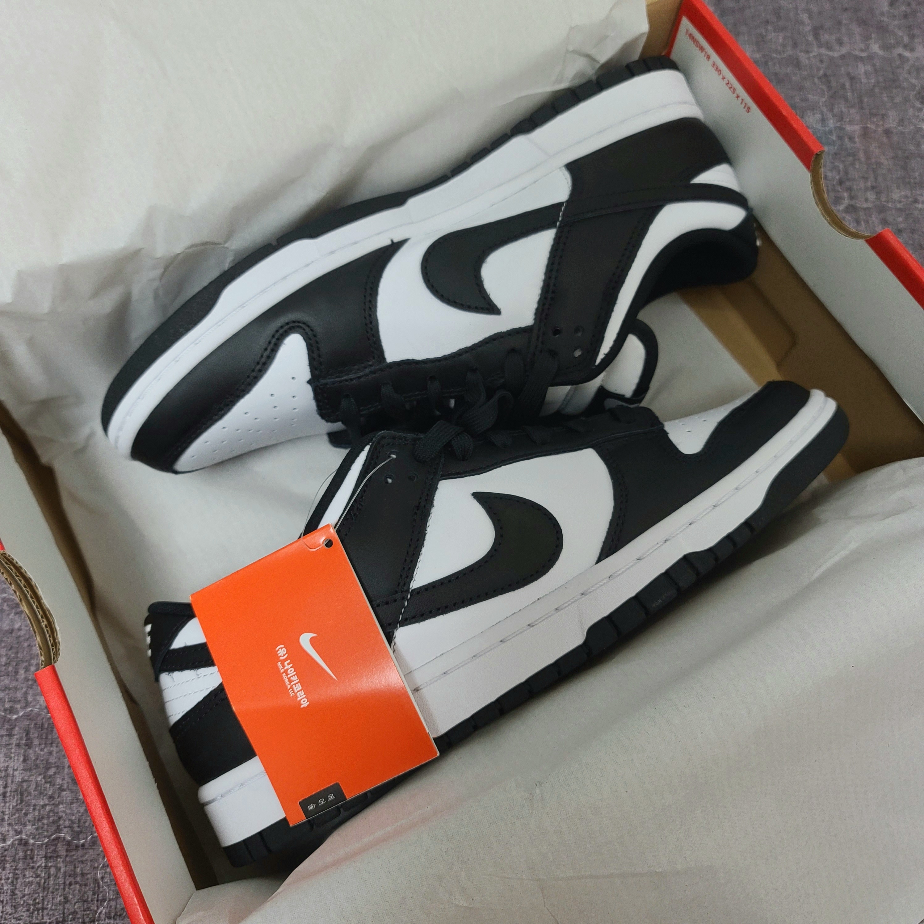 Nike Dunk Low Retro Black 착용 스타일 - 4