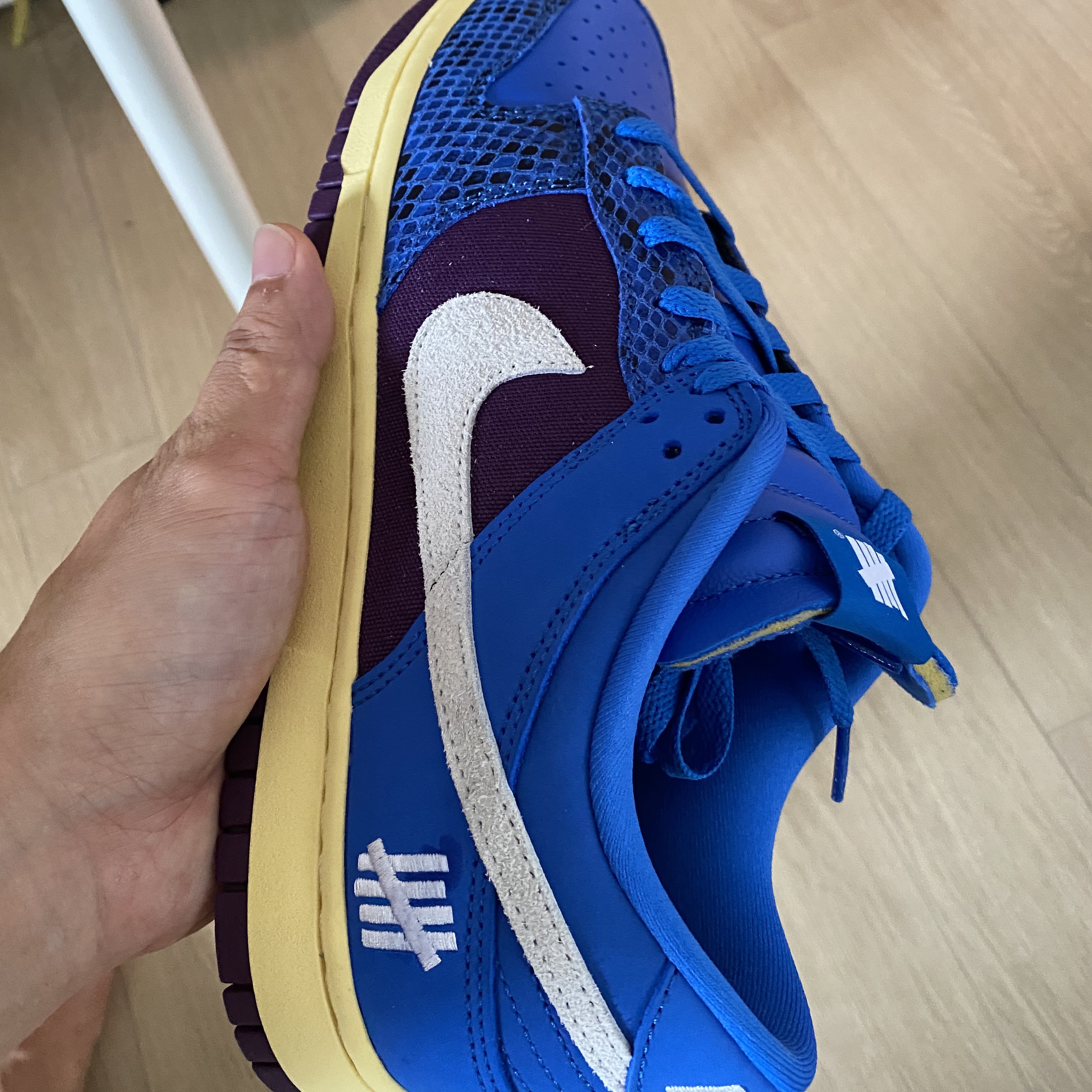 Nike x Undefeated Dunk Low SP 5 On It 착용 스타일 - 2