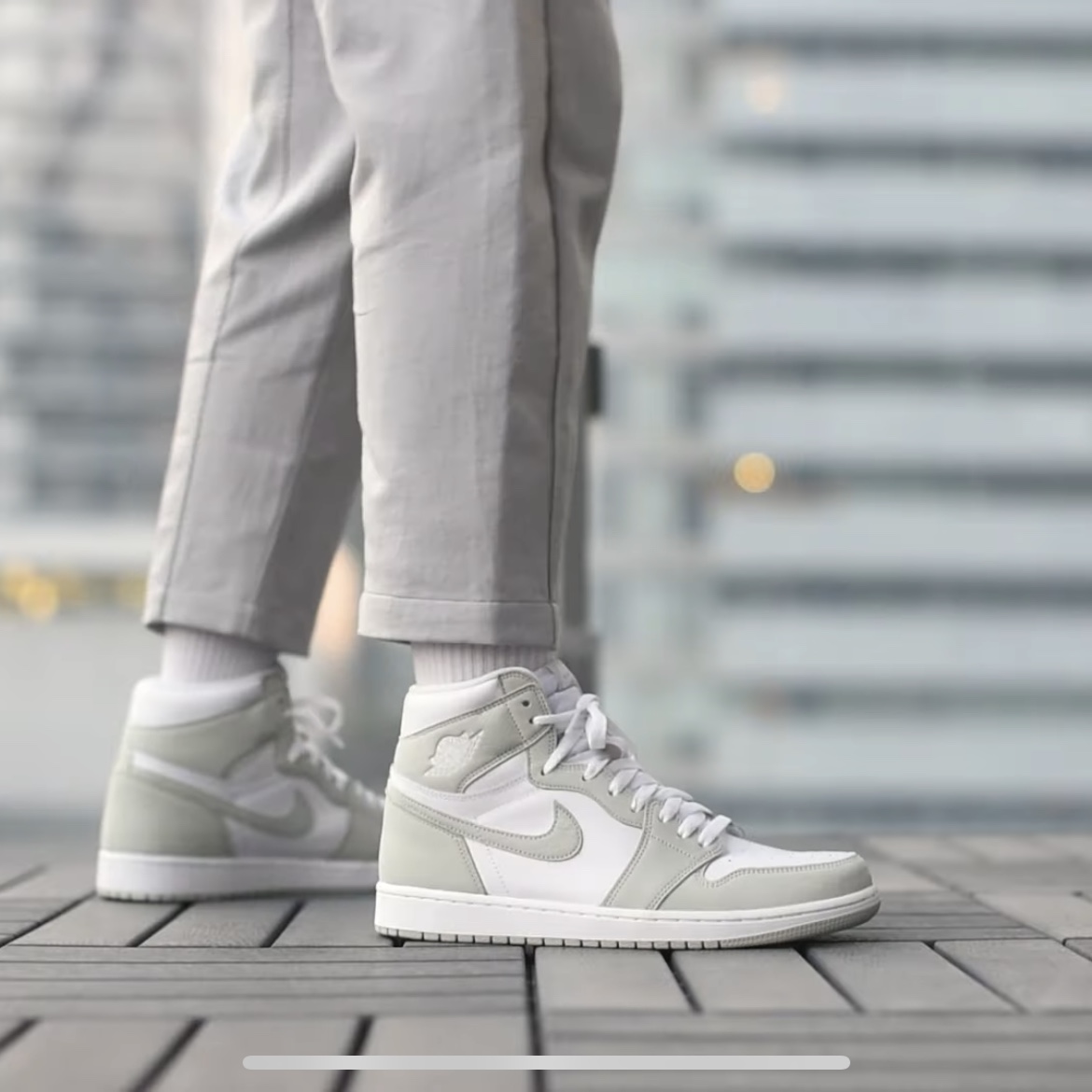 (W) Jordan 1 Retro High OG Seafoam 착용 스타일 - 2