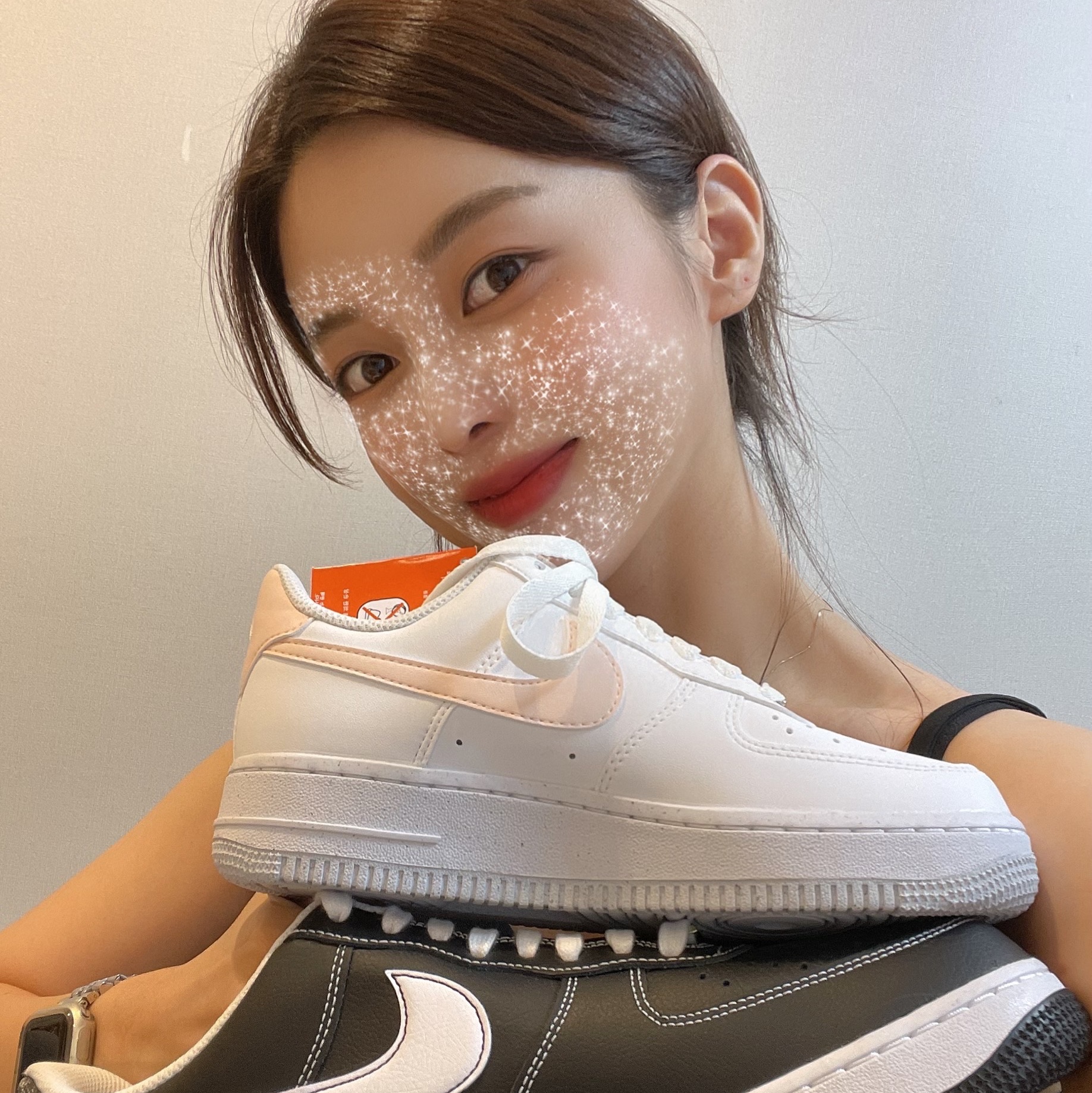 (W) Nike Air Force 1 '07 Next Nature White Pale Coral 착용 스타일