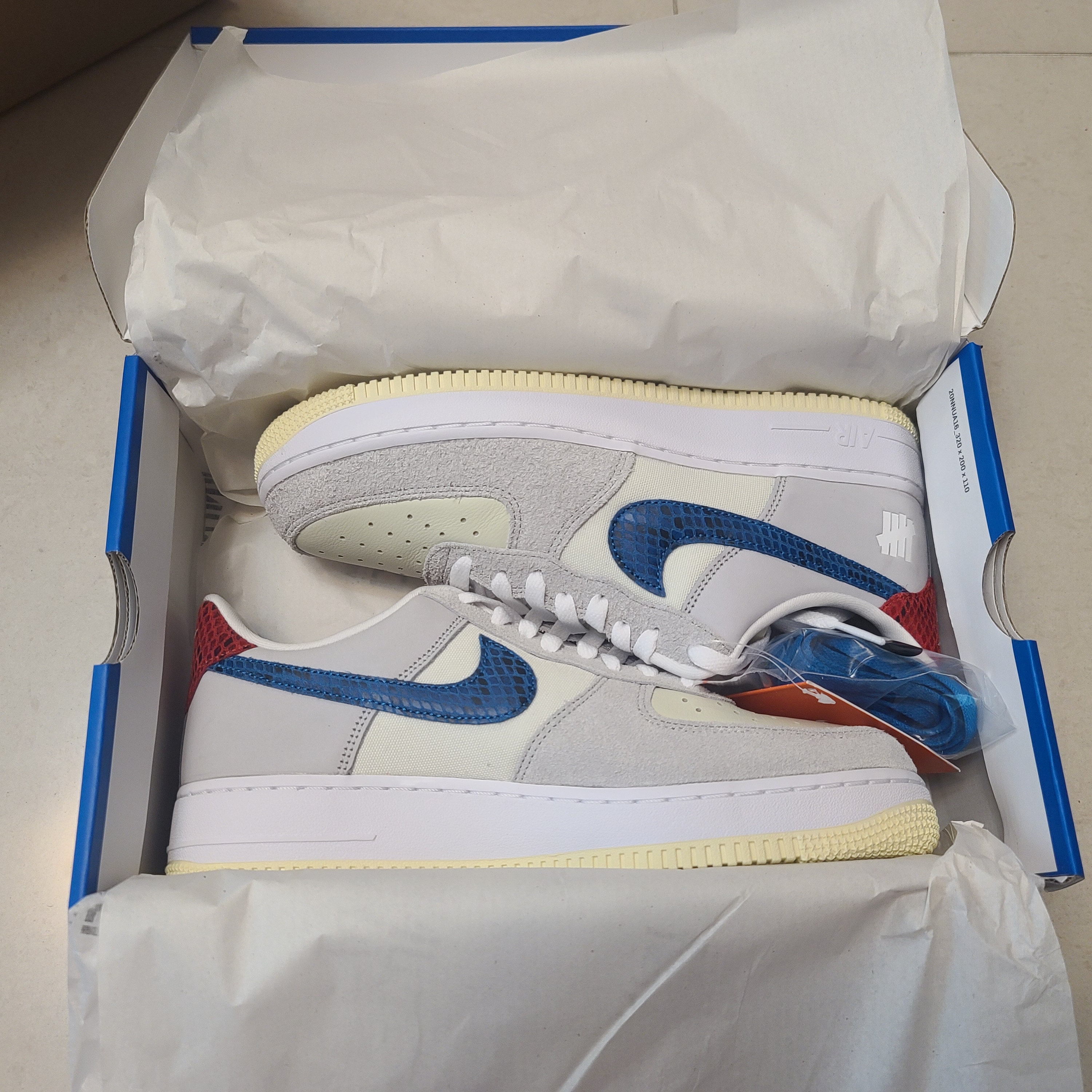 Nike x Undefeated Air Force 1 Low SP 5 On It 착용 스타일 - 1